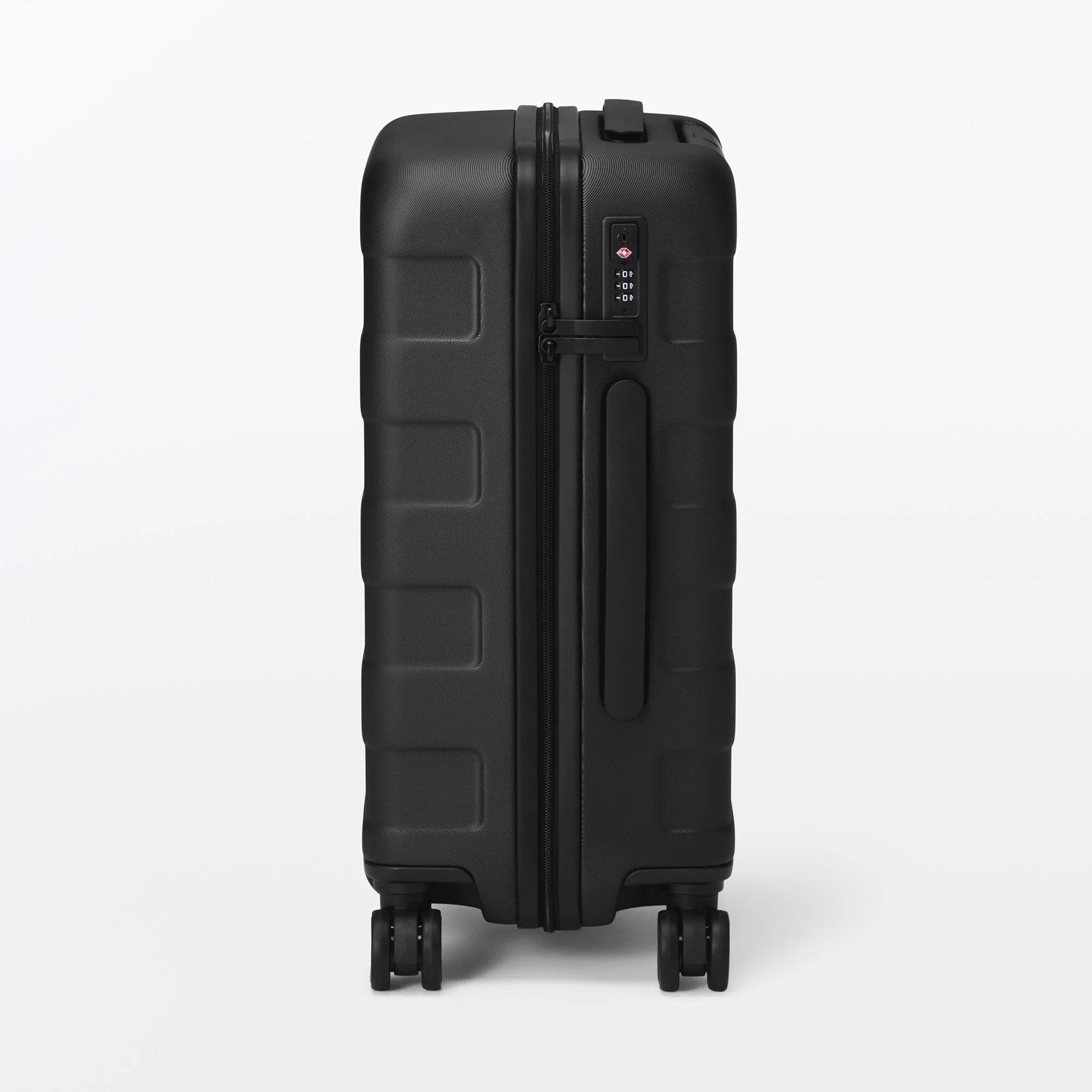 Hard Shell Suitcase 36L | Carry-On - Image 30
