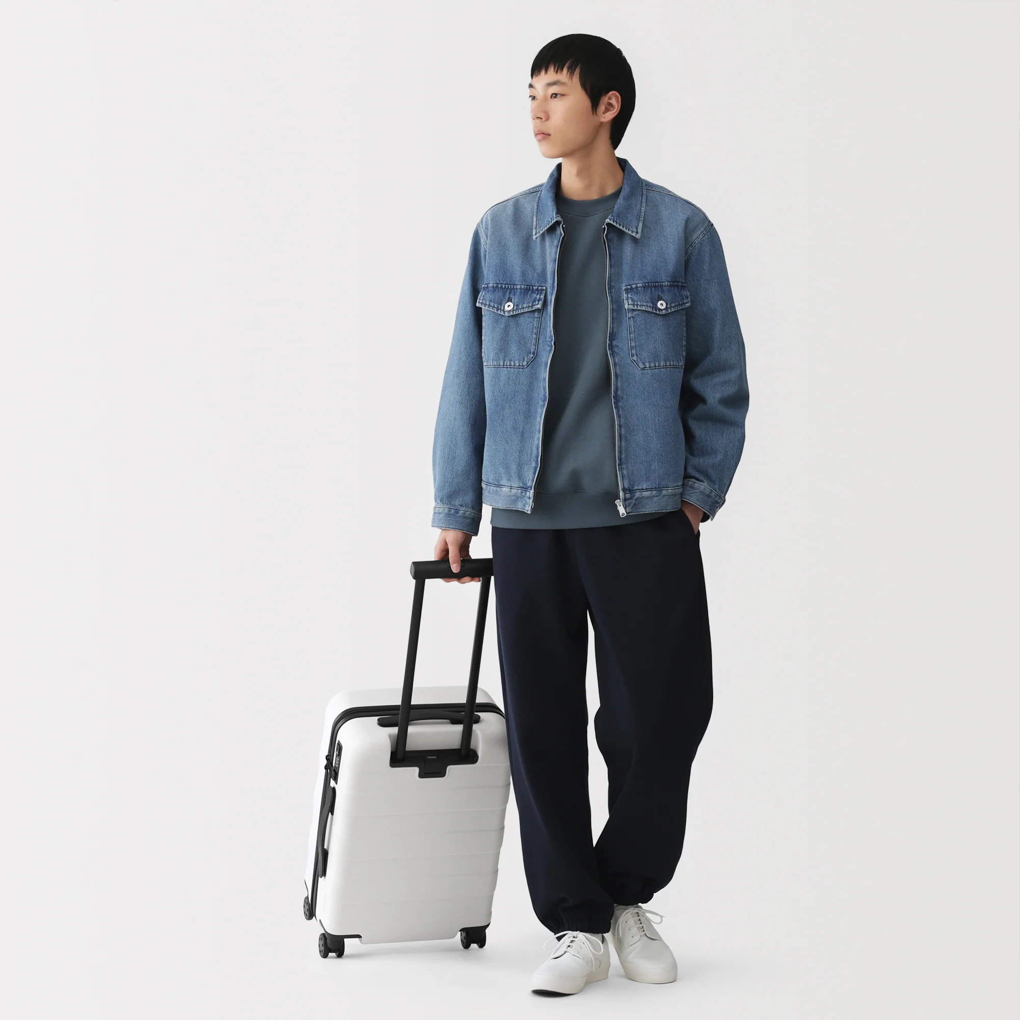 Hard Shell Suitcase 36L | Carry-On - Image 82