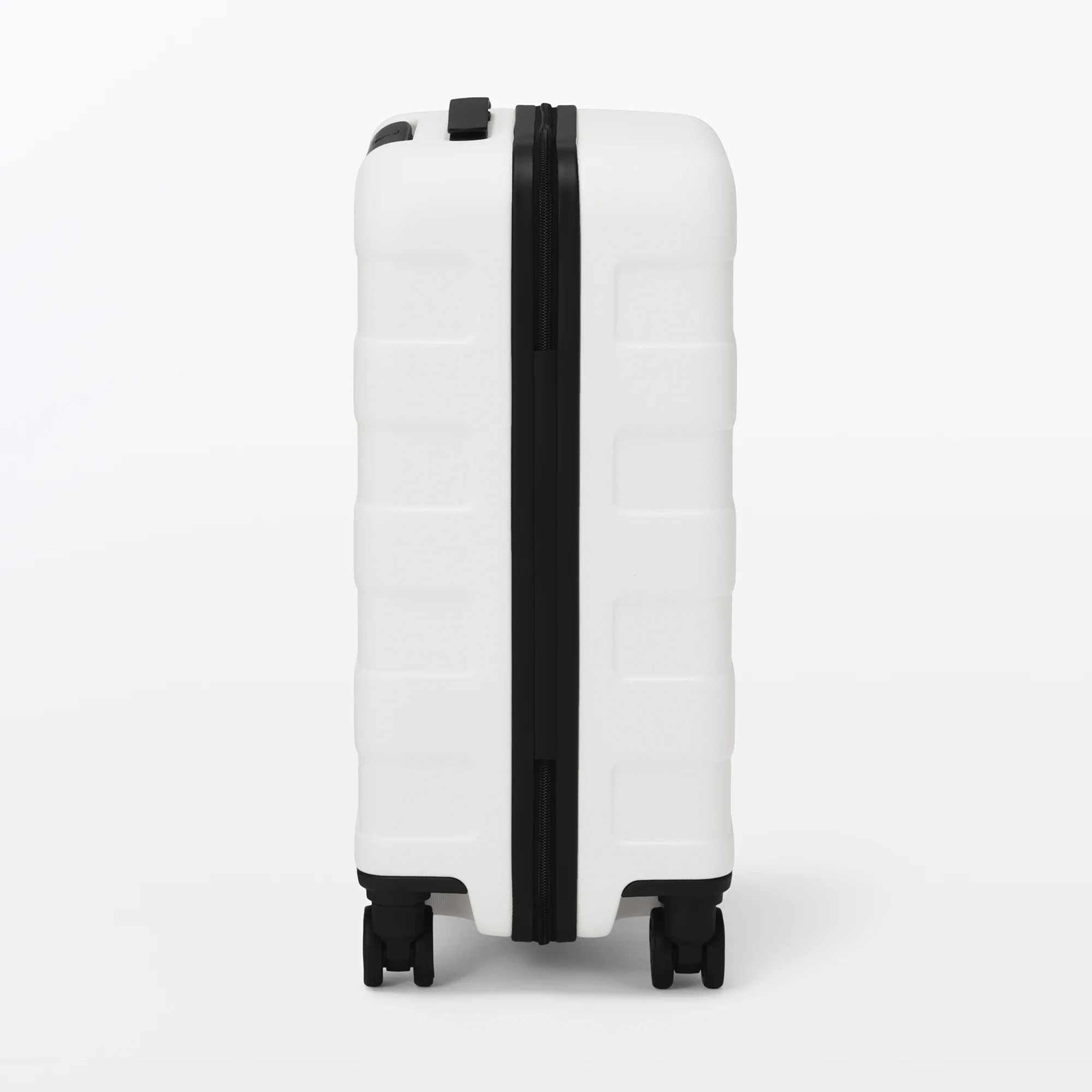 Hard Shell Suitcase 36L | Carry-On - Image 84
