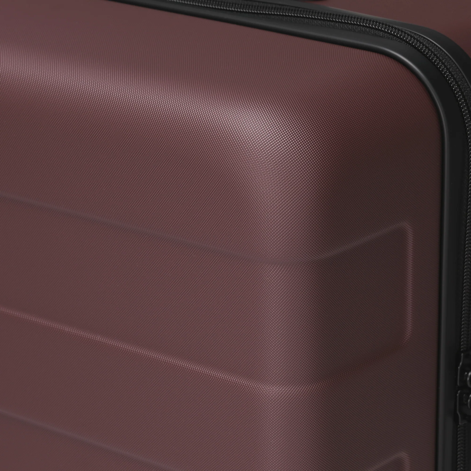 Hard Shell Suitcase 75L | Check-In - Image 111