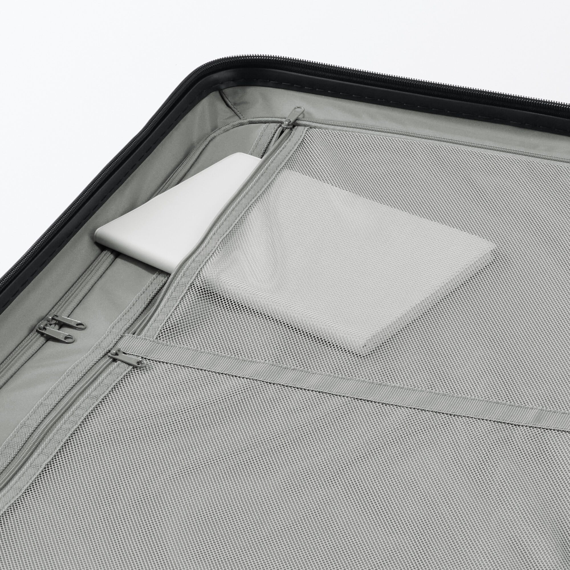 Adjustable Handle Hard Shell Suitcase 75L | Check-In - Image 10