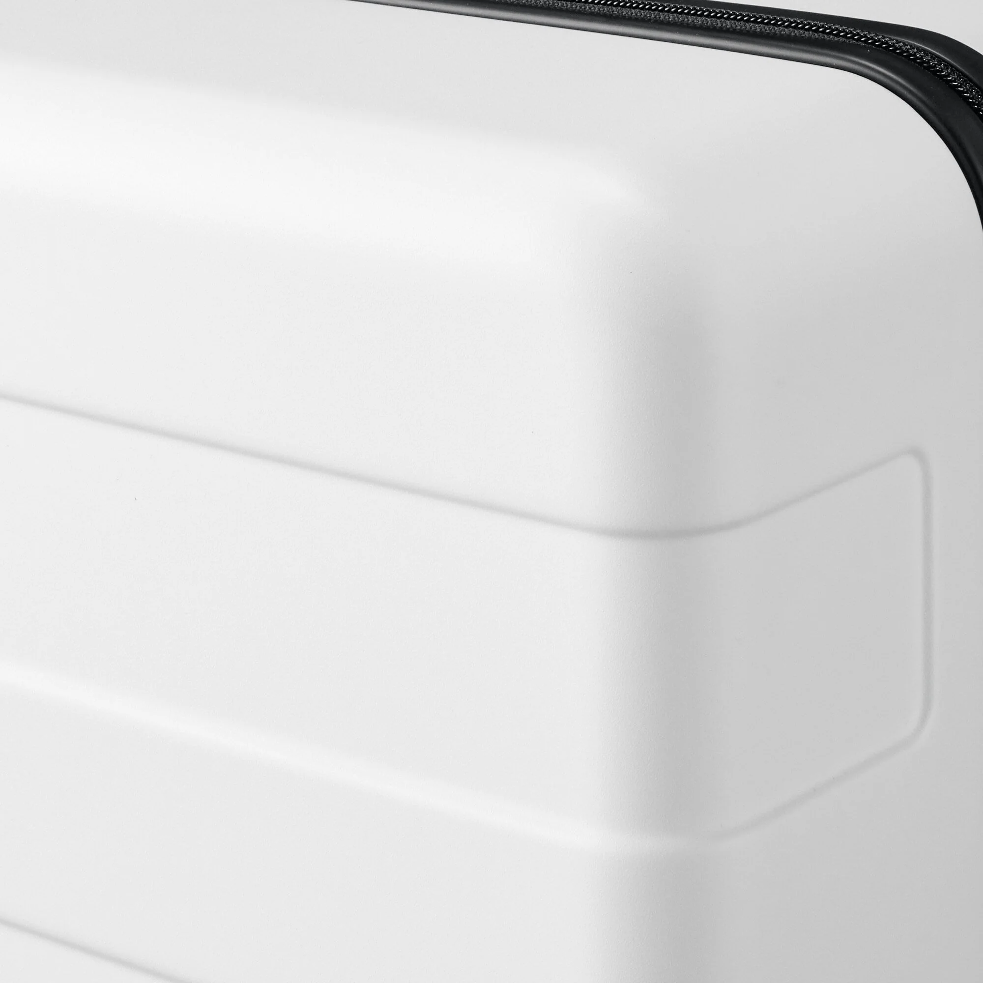 Adjustable Handle Hard Shell Suitcase 75L | Check-In - Image 14