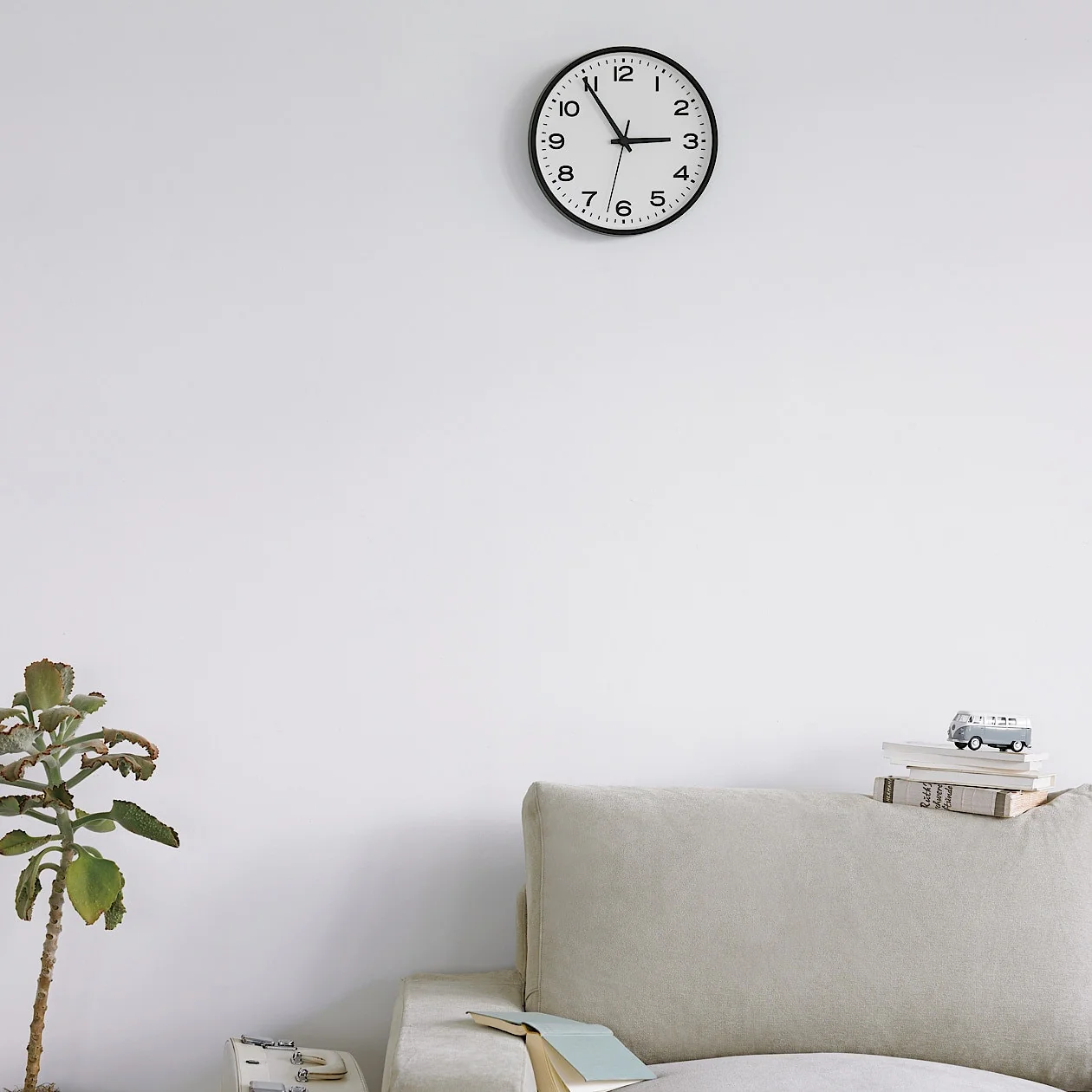 Analog Clock L