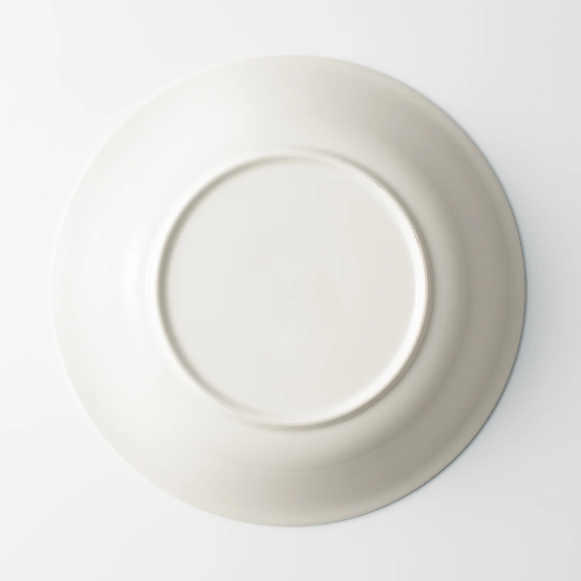 Beige Porcelain Deep Dish - Image 17