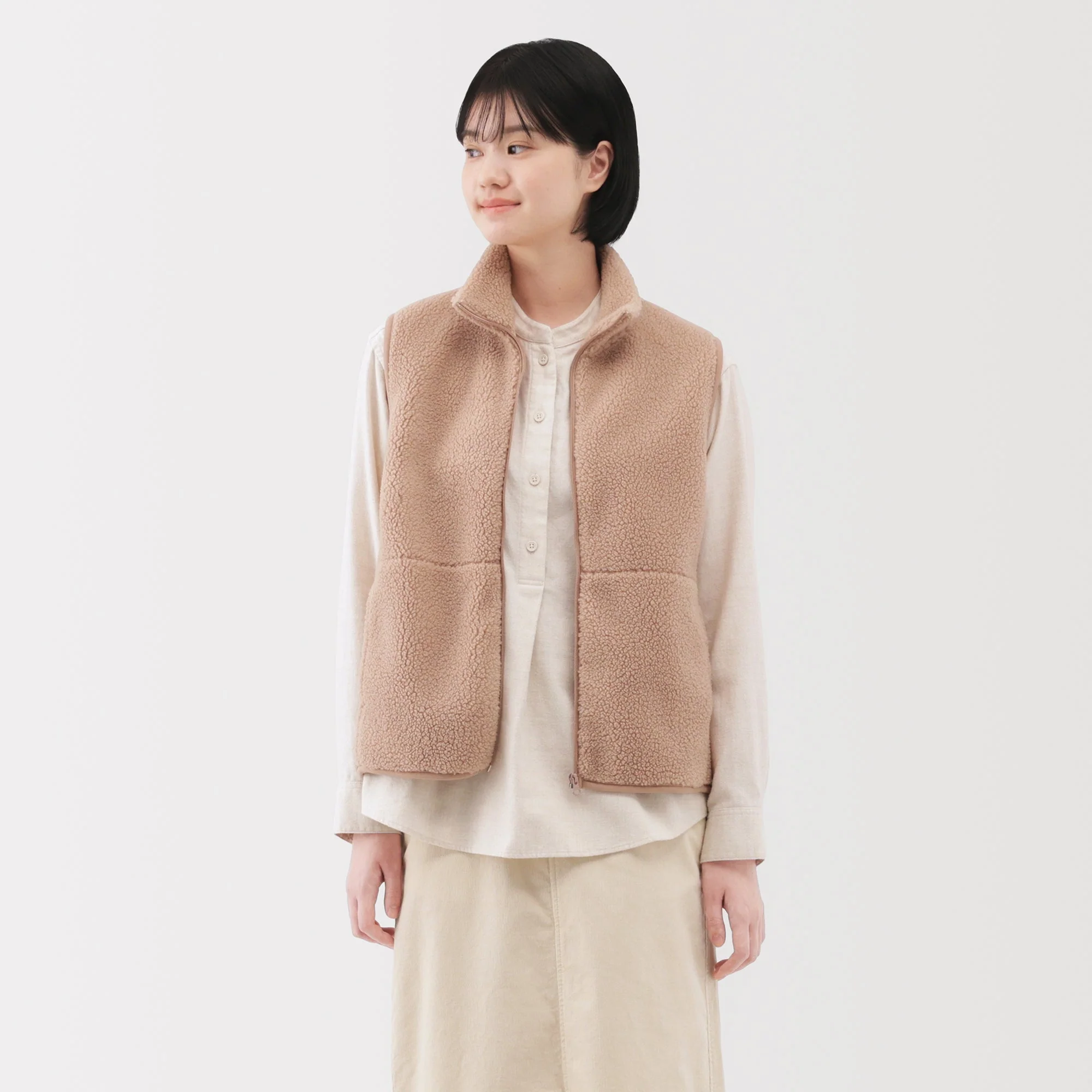 Boa Fleece Vest - Image 3