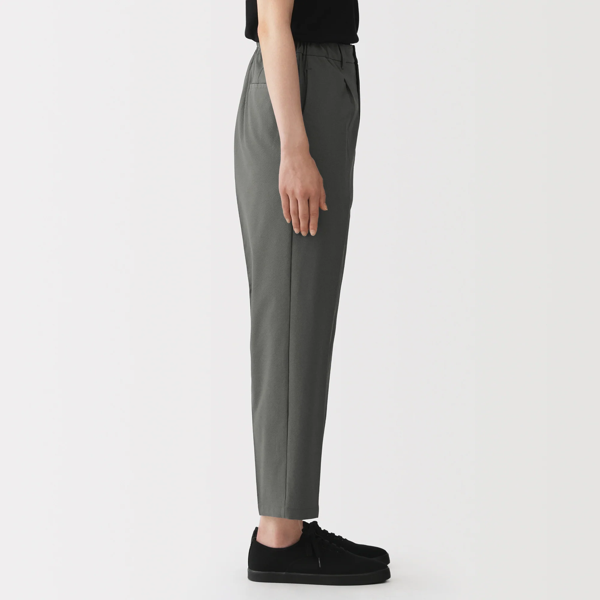Breathable Seersucker Tapered Pants - Image 32