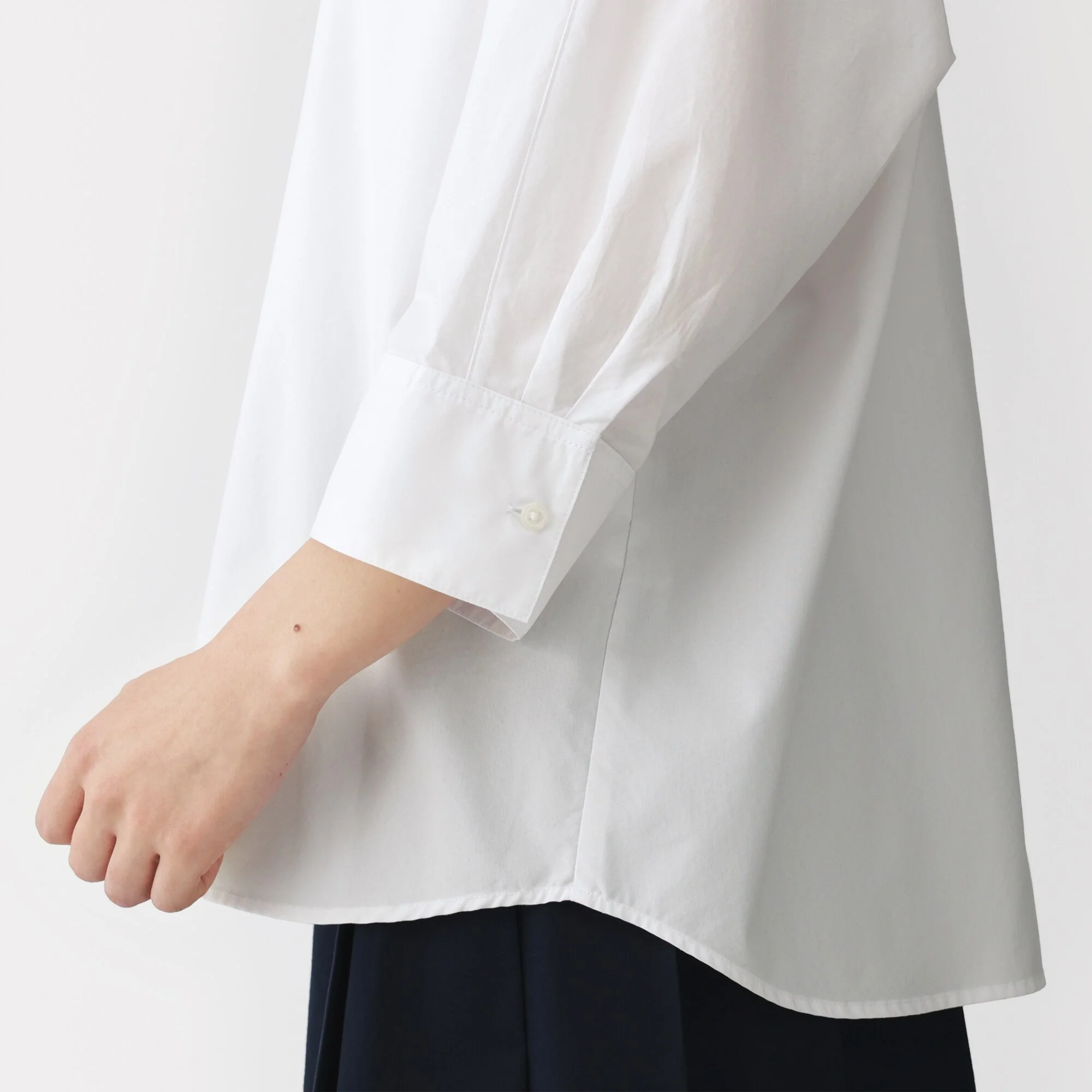 Broadcloth 3/4 Sleeve Shirt - Image 17