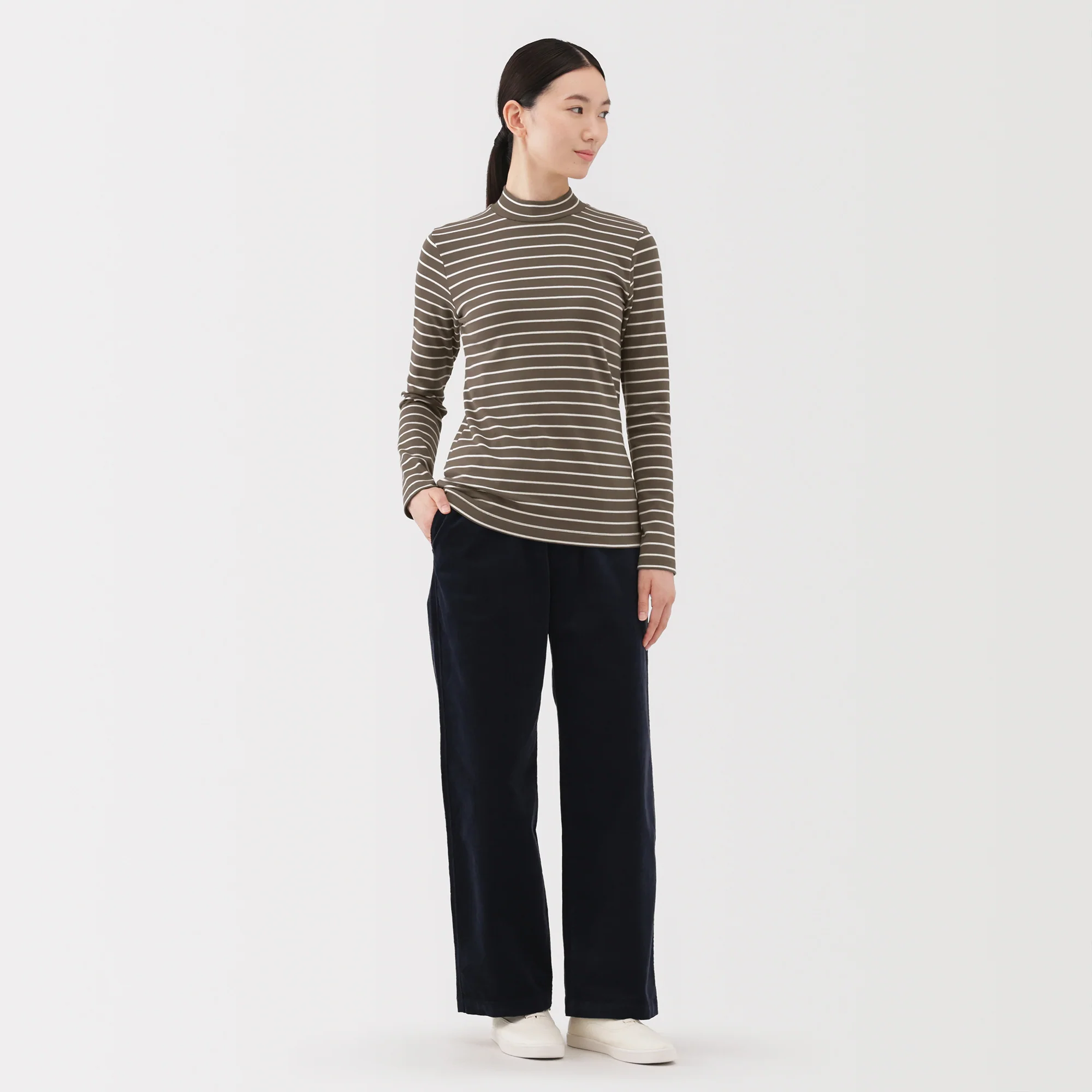 Brushed Mockneck T-Shirt - Image 39