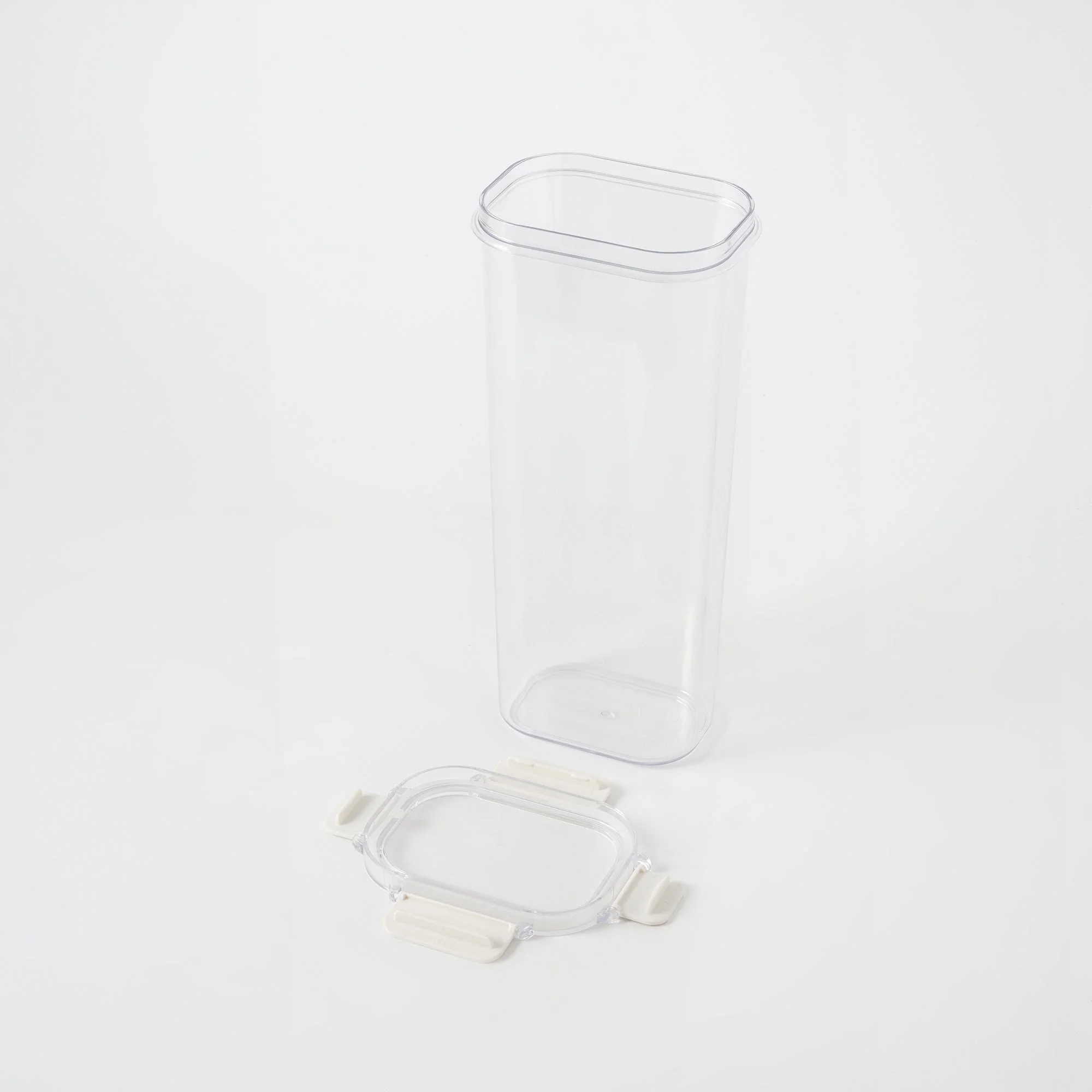 Clear Storage Container - 72.0 fl oz - Image 5