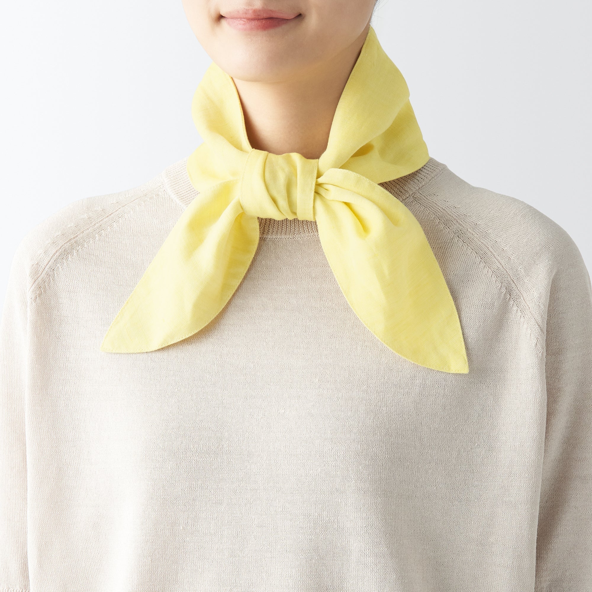 Cool Touch Scarf with Pocket - Image 3