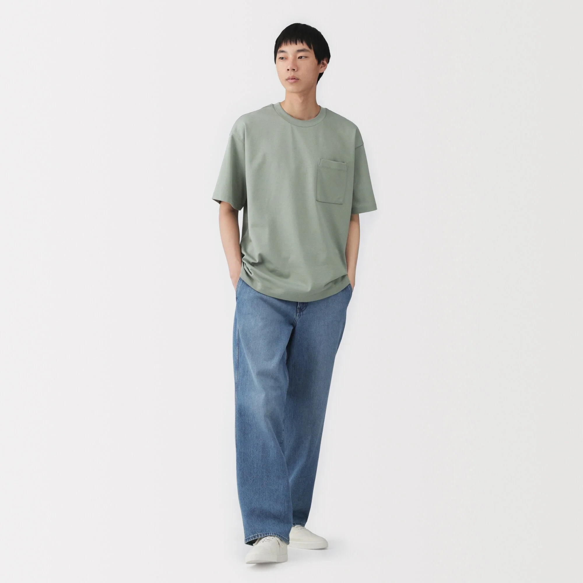Cool Touch Wide T-Shirt - Image 11