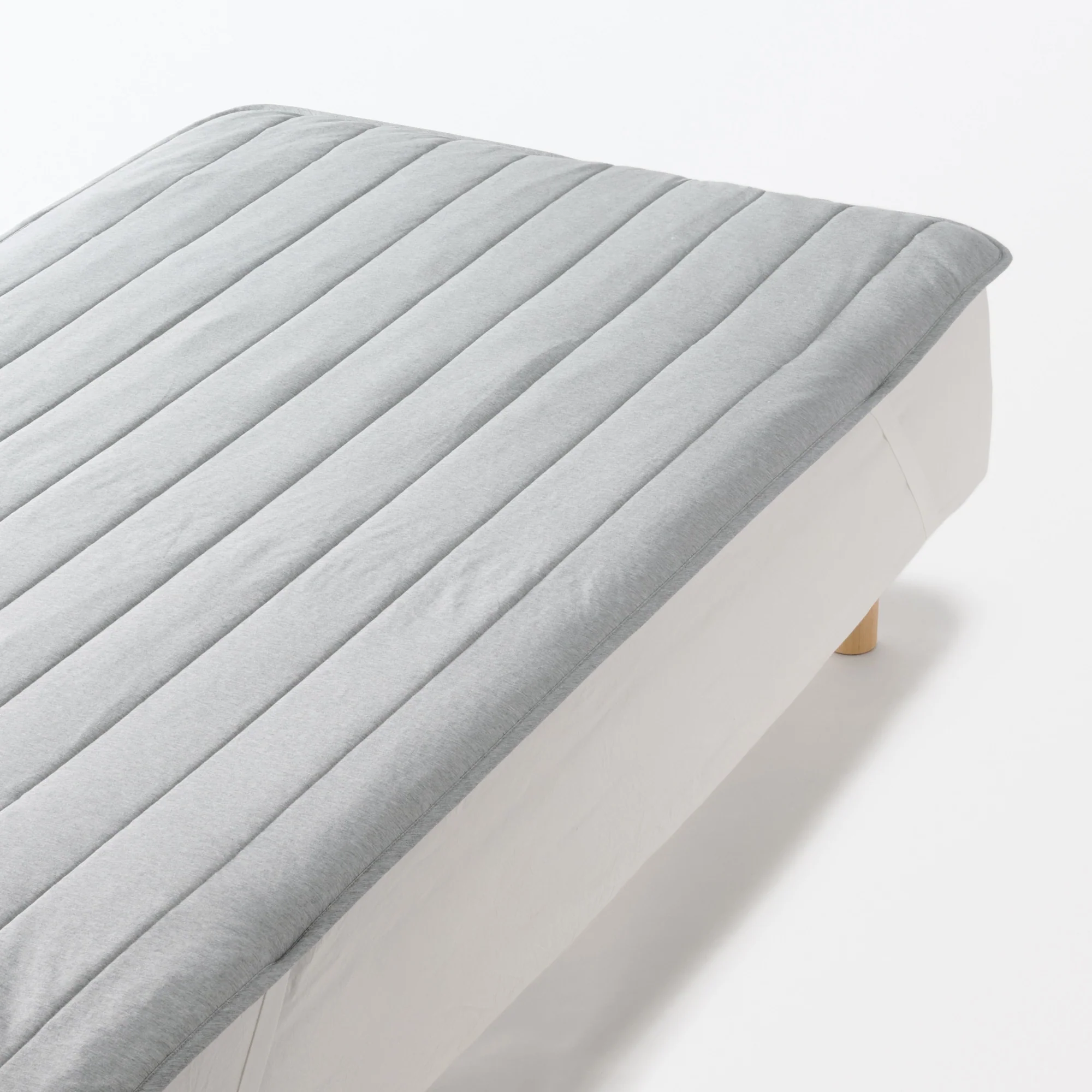 Cotton Cool Touch Quilted Pad - King - Image 5