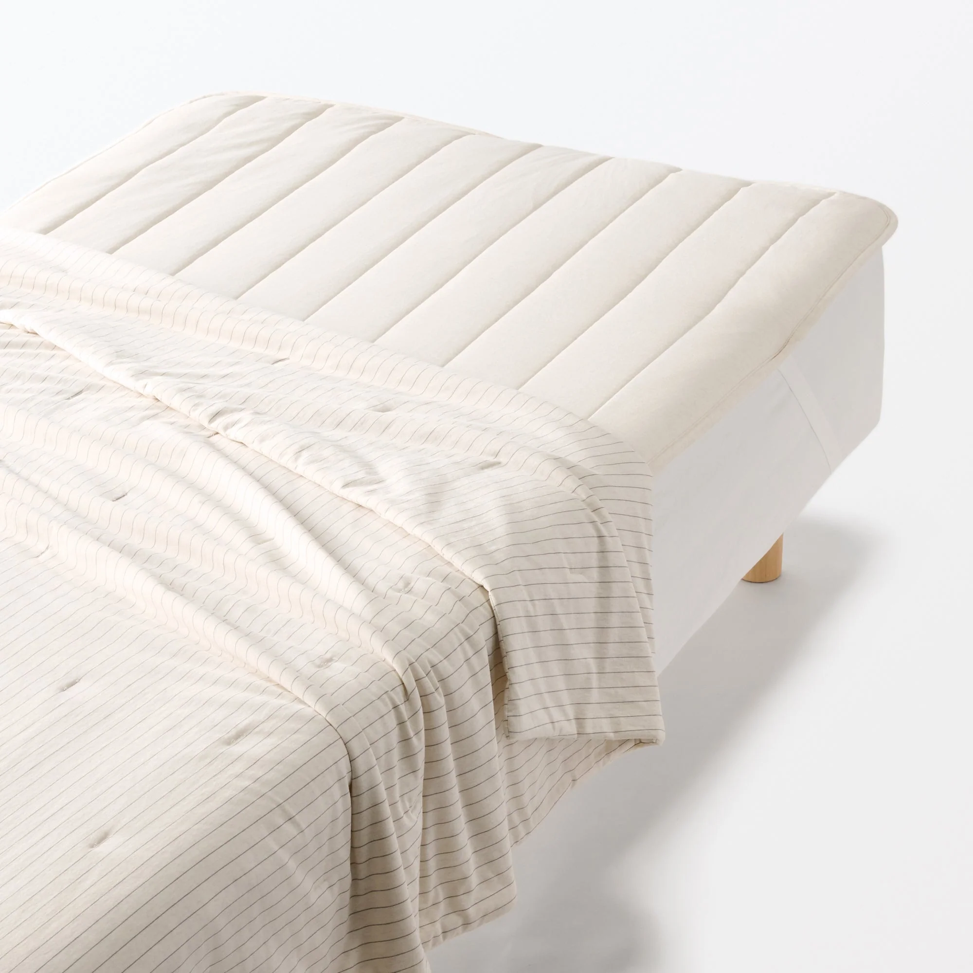 Cotton Cool Touch Thin Duvet - Single - Image 6