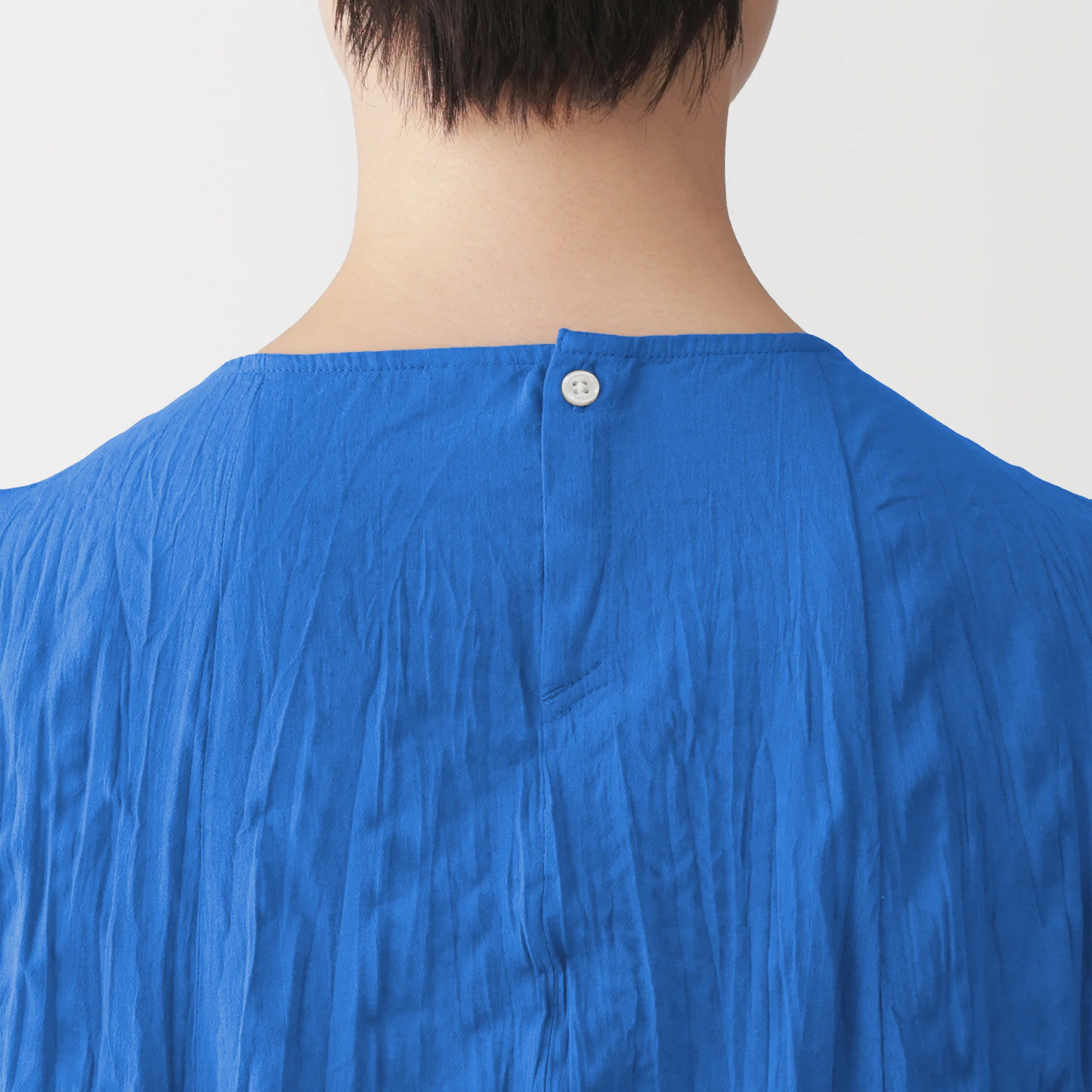 Cotton Crepe Sleeveless Dress - Image 25