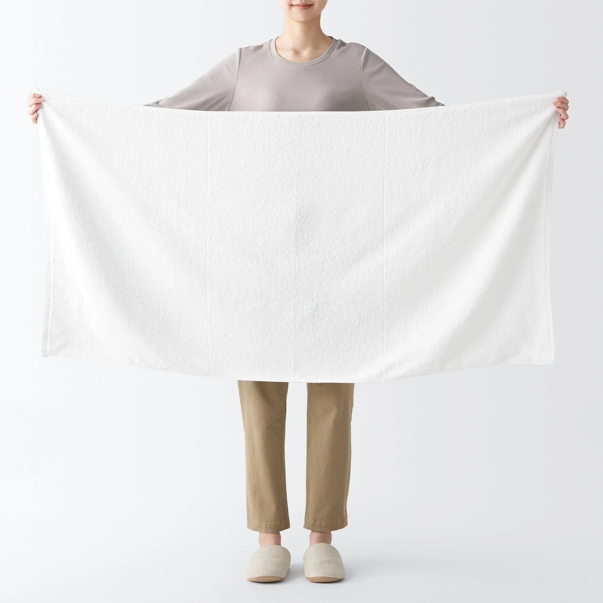 Cotton Twin Pile Large Bath Towel with Loop - Image 14