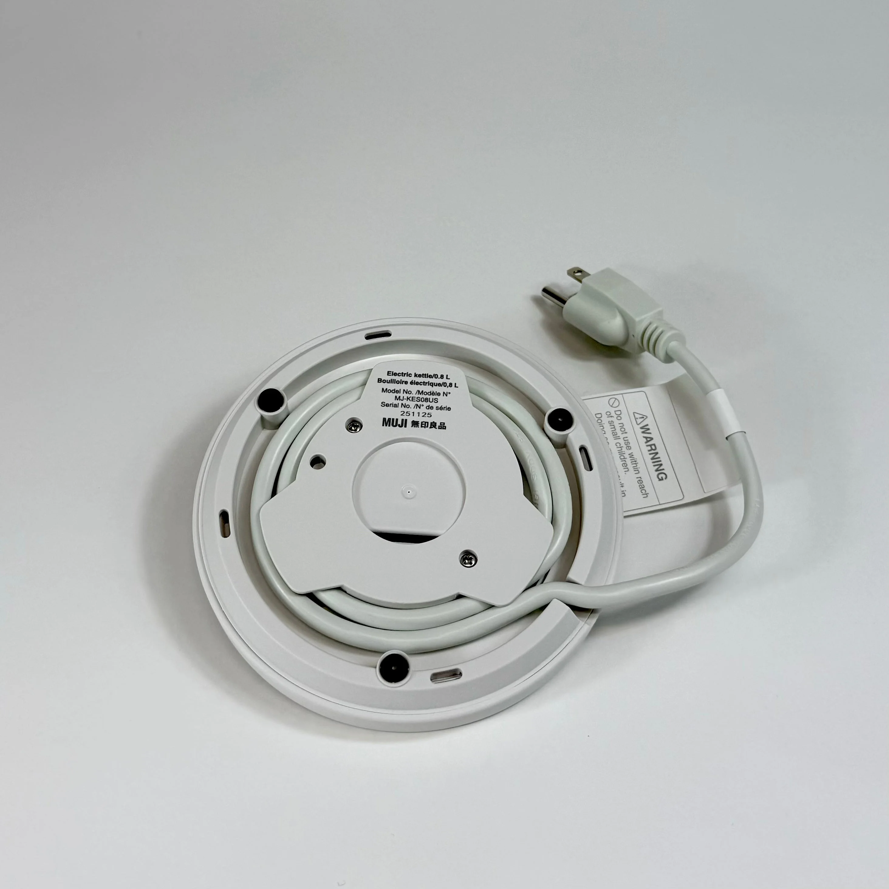 Electric Kettle (27.1 fl oz) - Image 9