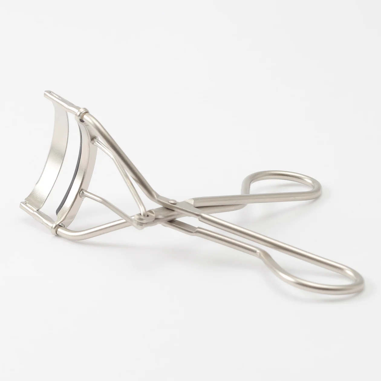 Eyelash Curler - Image 4