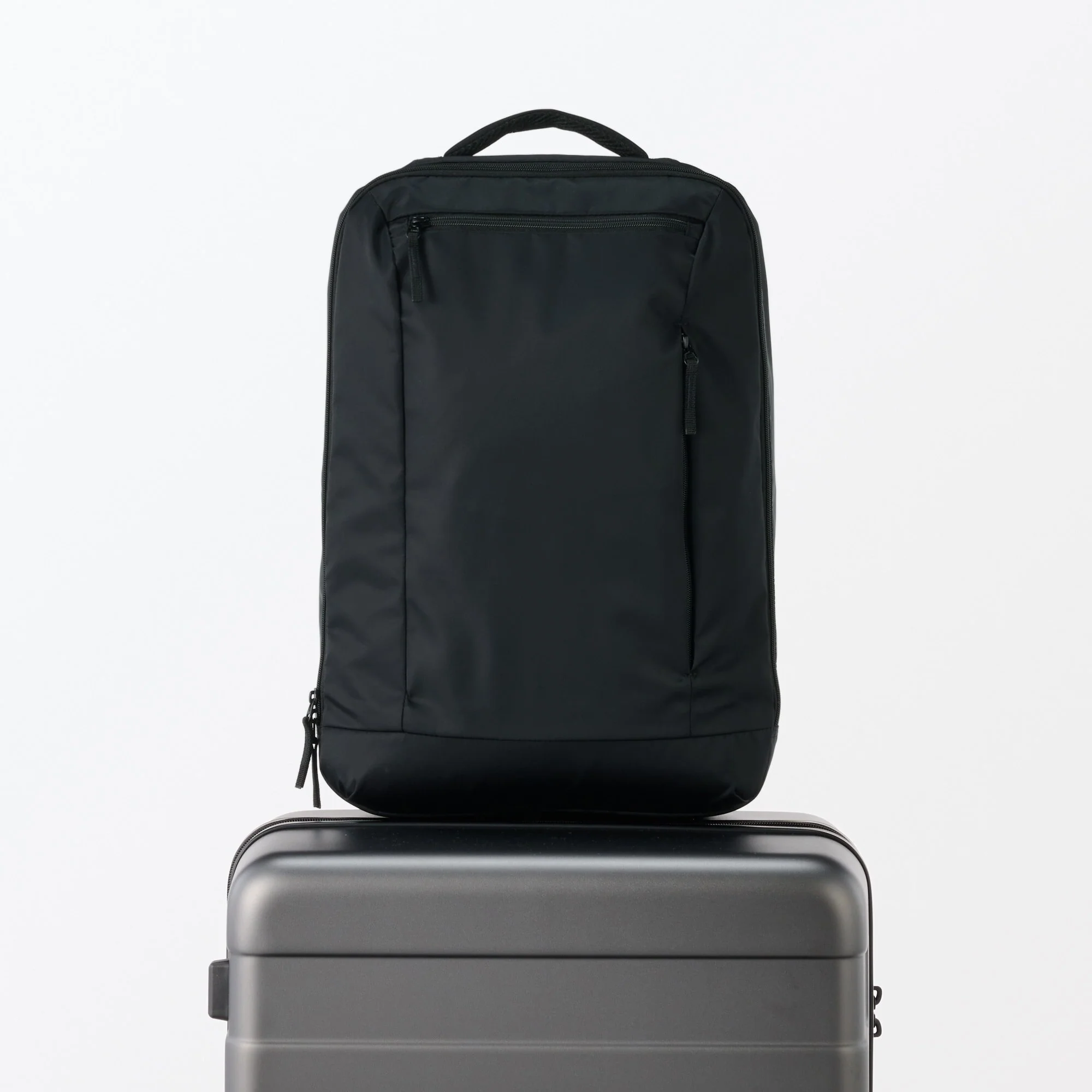 Fatigue Reduction Thin Business Backpack - Image 14