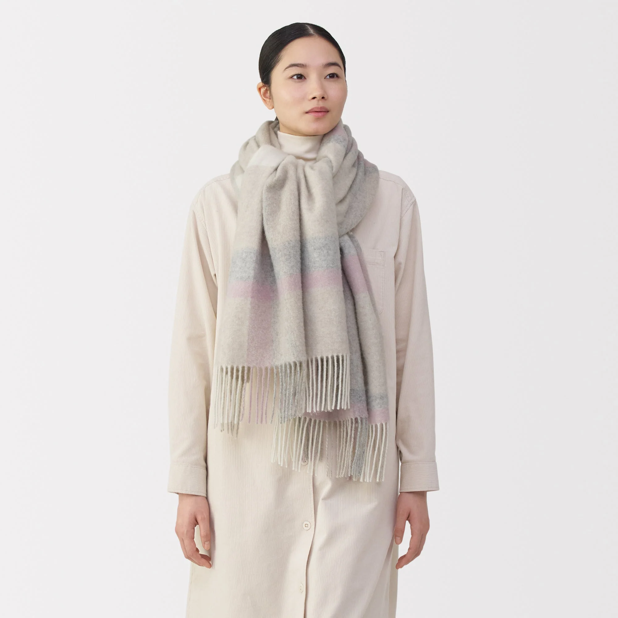 Fluffy Wool Blanket Stole - Image 13