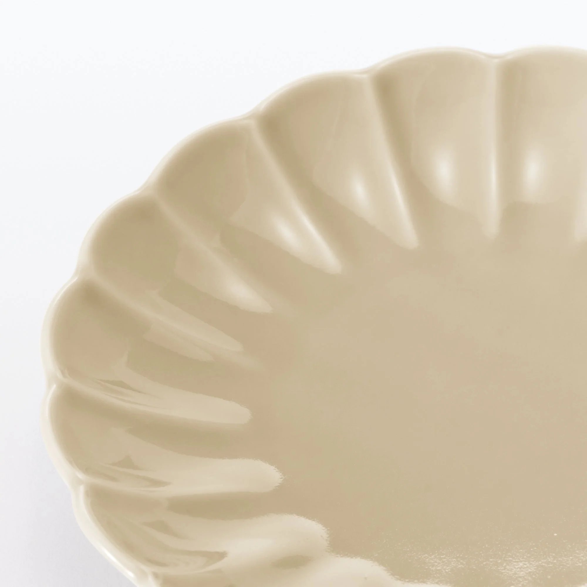 Hasami Ware Lucky Small Plate - Chrysanthemum - Steamed Chestnut - Image 5