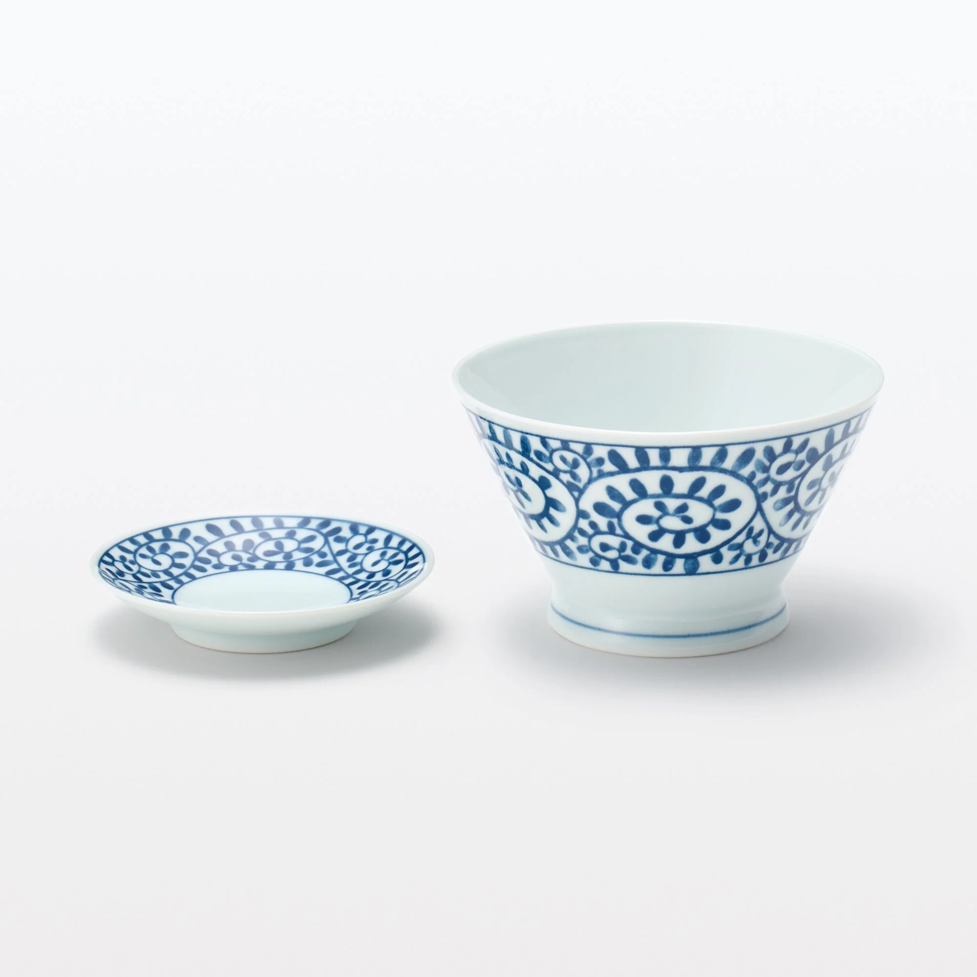 Hasami Ware Rice Bowl - Arabesque Pattern - Large - Image 9