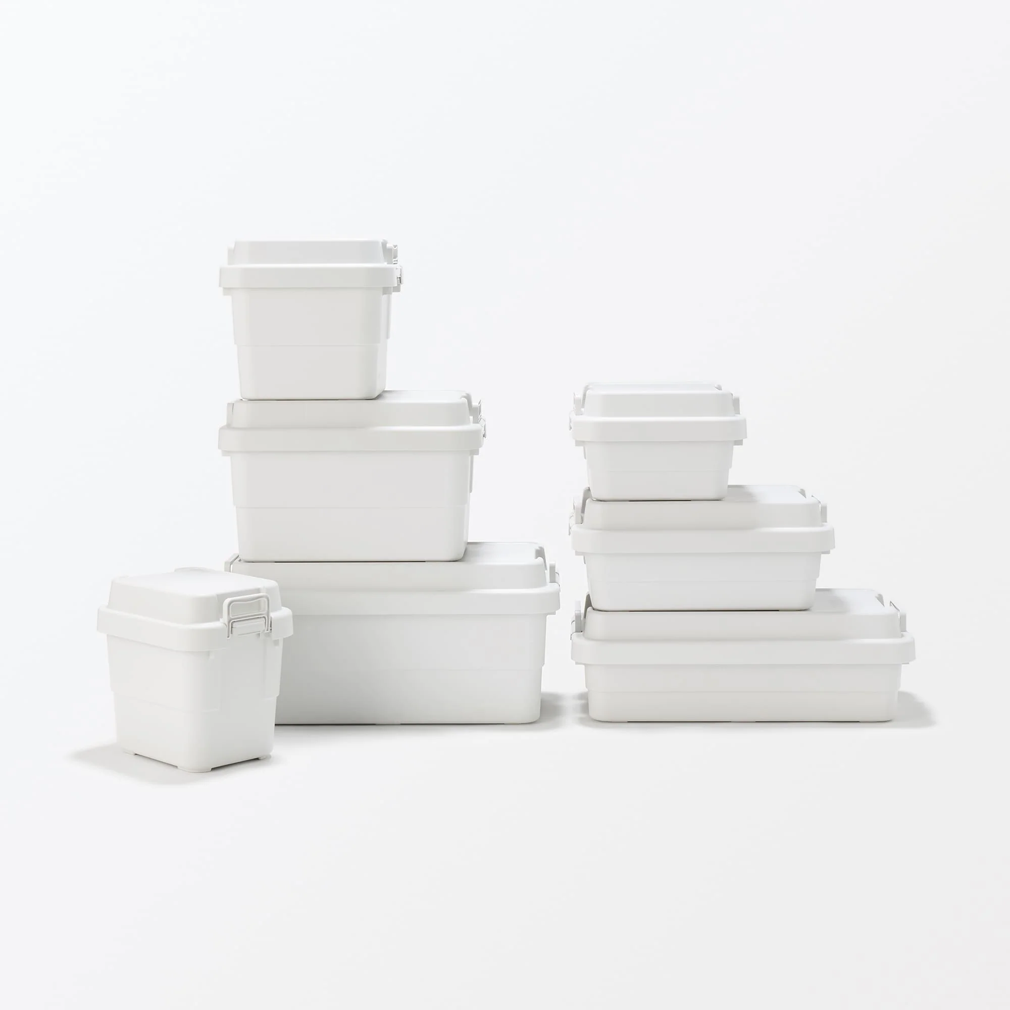 Heavy Duty Polypropylene Shallow Storage Box - Small (19 Qt) - Image 13