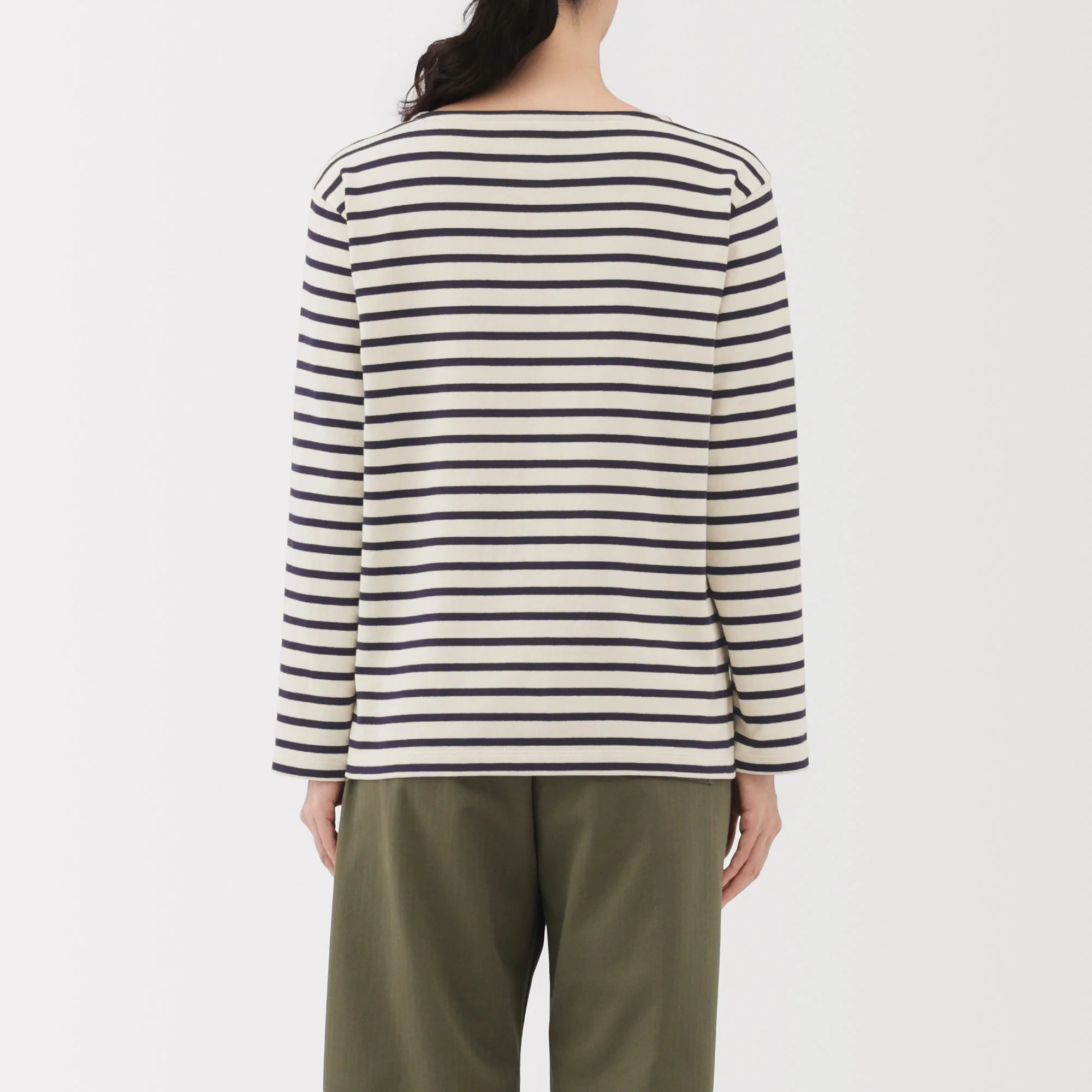 Heavyweight Boatneck T-Shirt - Image 14