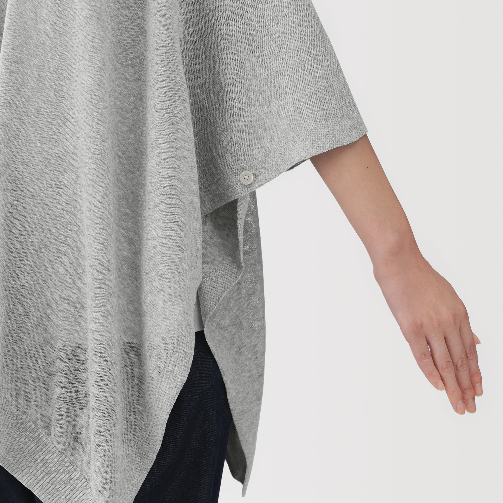 High-Twist Cotton Buttoned Bolero - Image 32