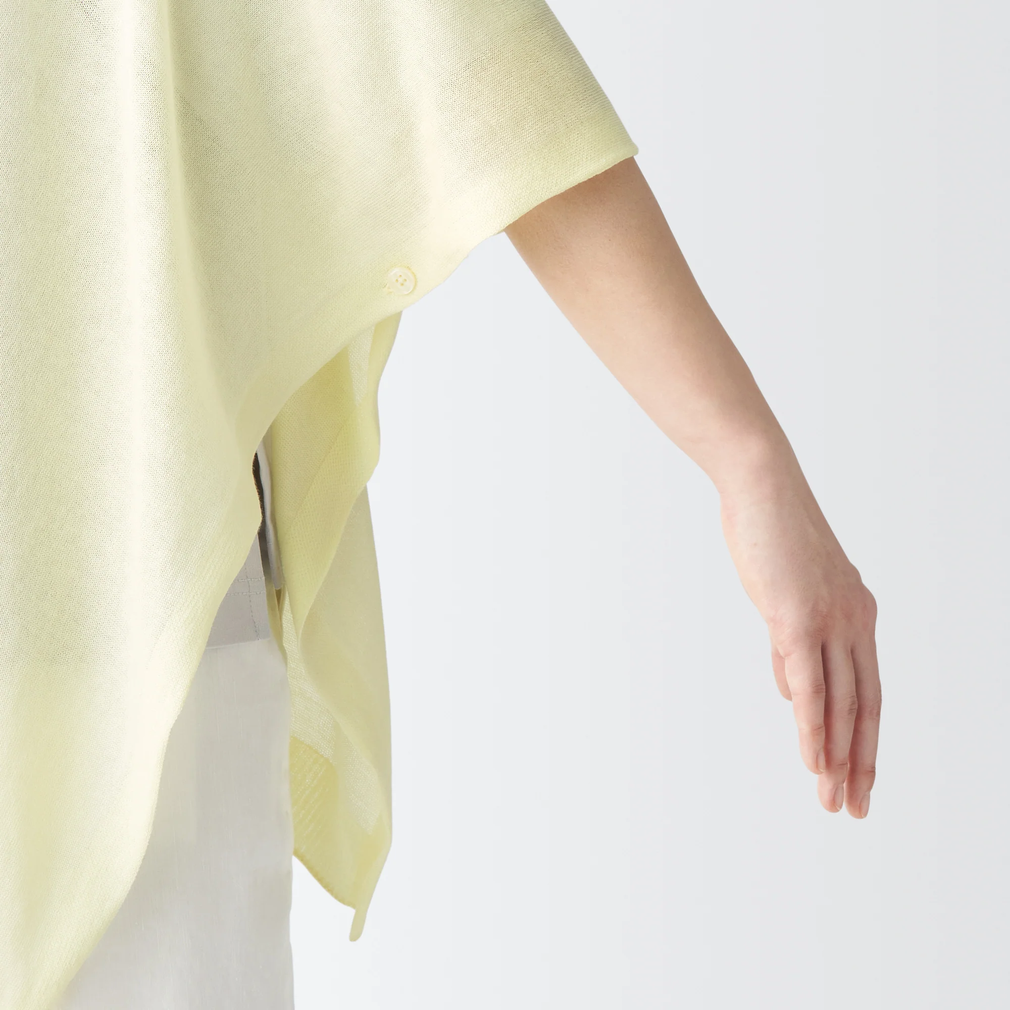 High-Twist Cotton Buttoned Bolero - Image 16
