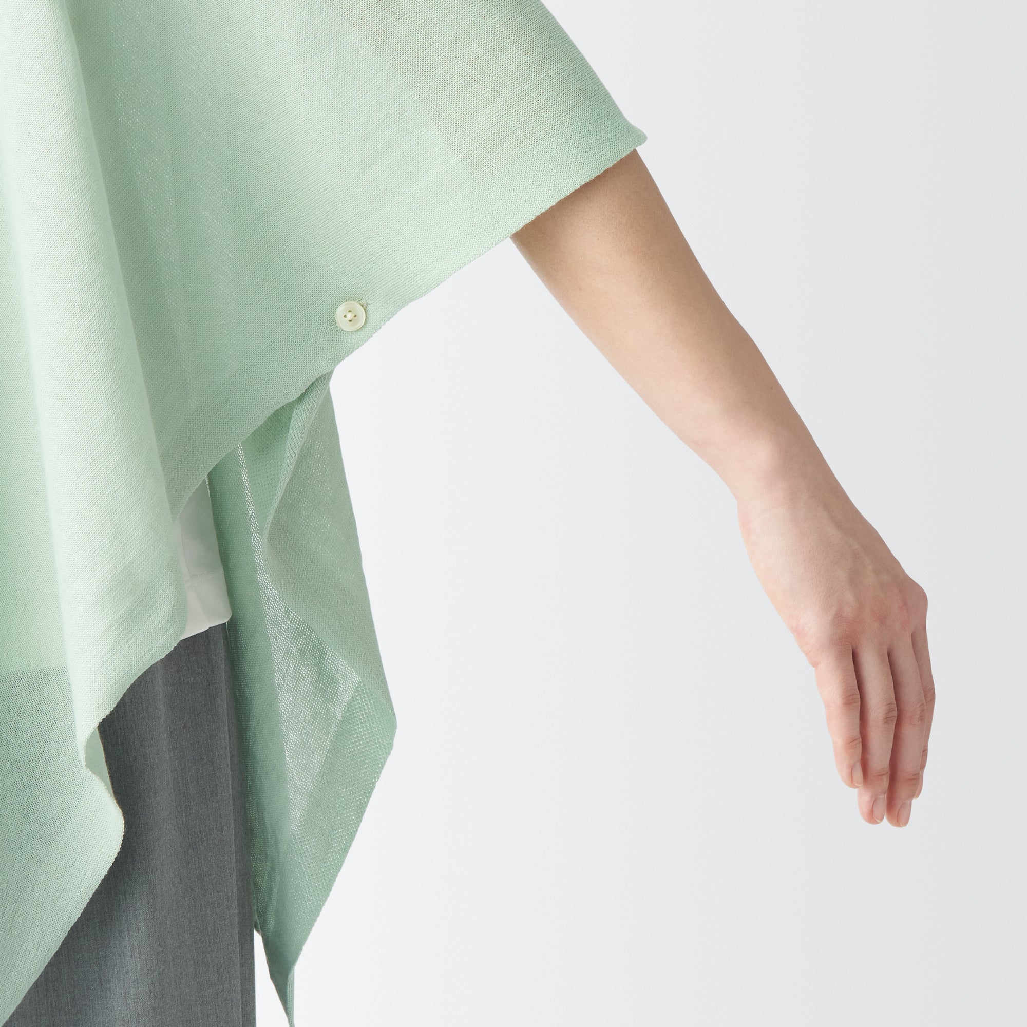 High-Twist Cotton Buttoned Bolero - Image 8