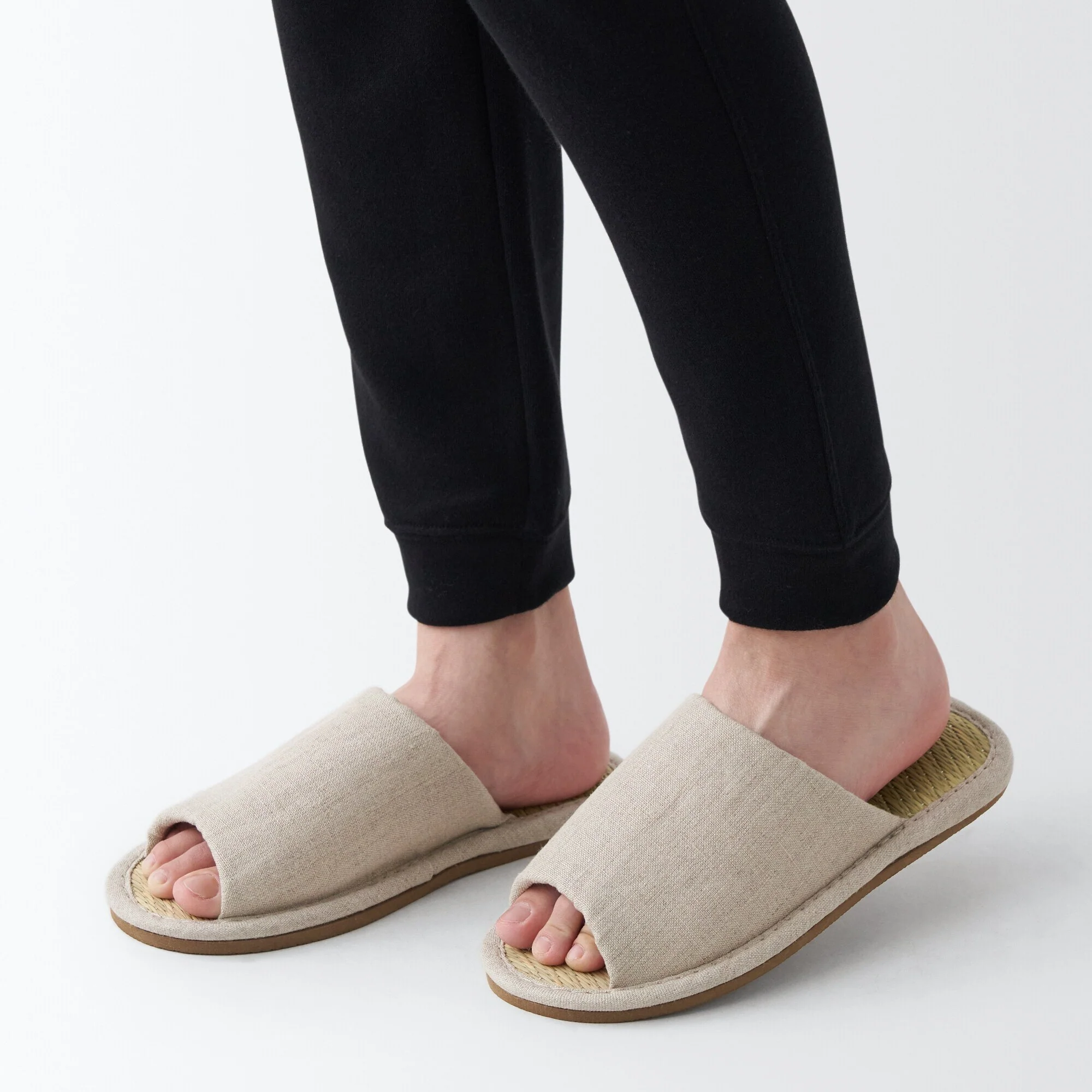 Igusa Open Toe Slippers - Image 2