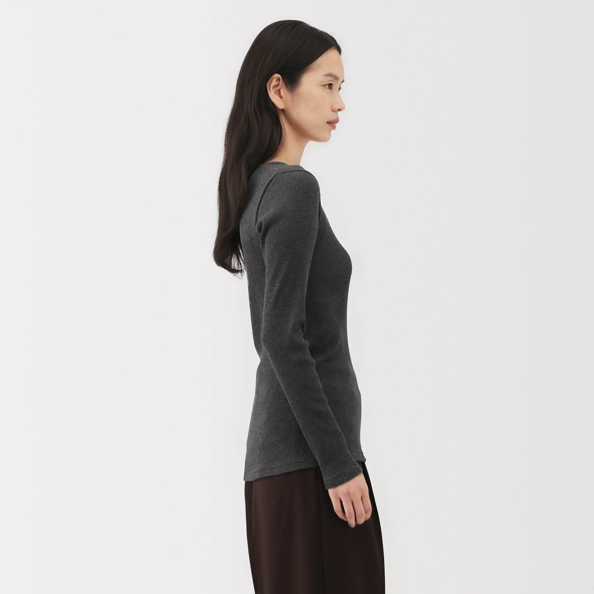 Labo Cotton Cashmere Ribbed T-Shirt - Image 13