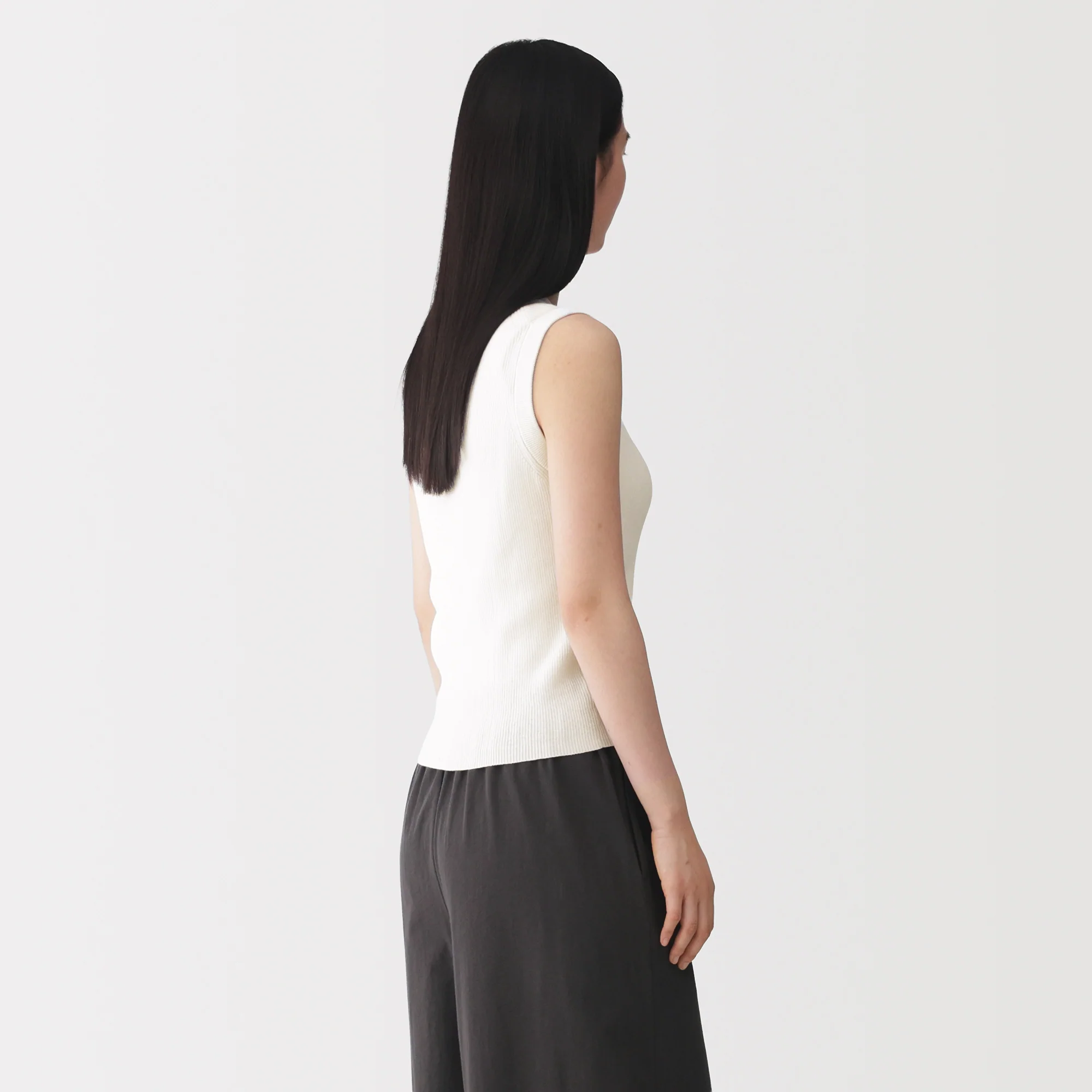 Labo High-Twist Cotton Knit Vest - Image 5