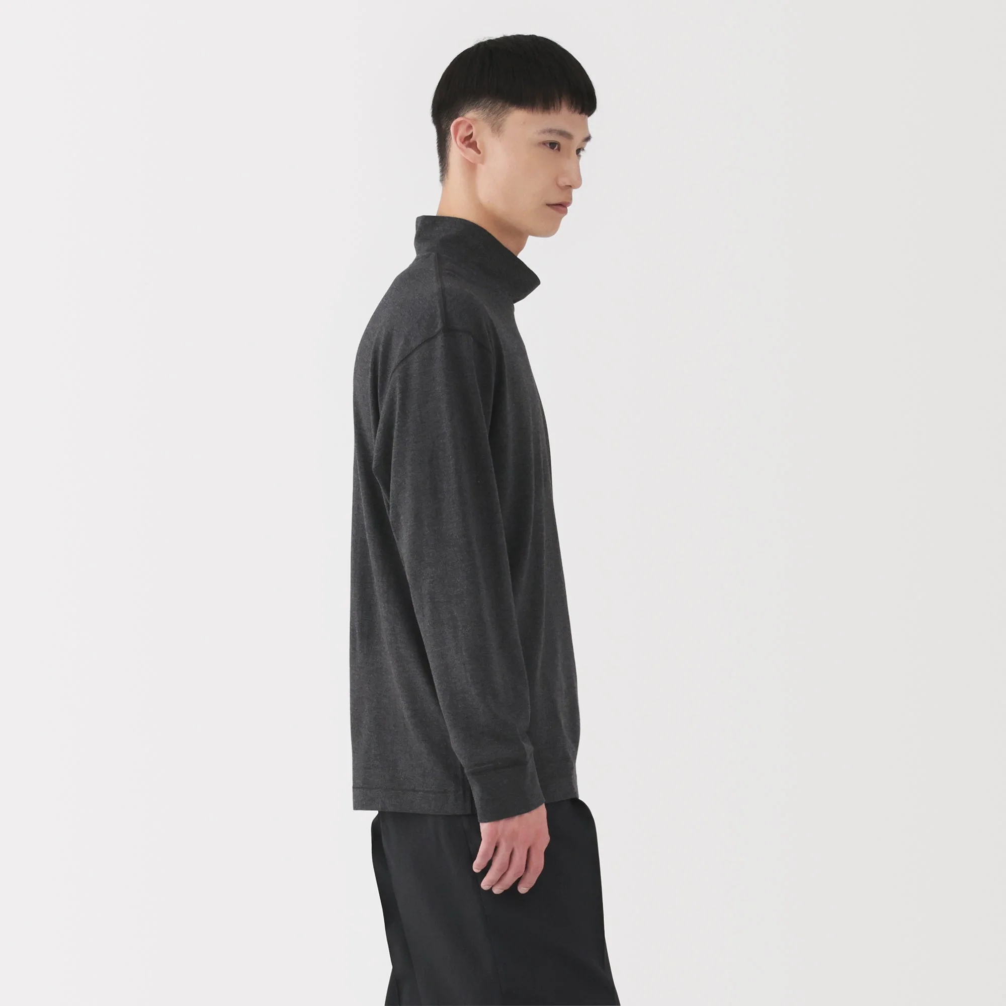 Labo Loopwheel High Neck T-Shirt - Image 16
