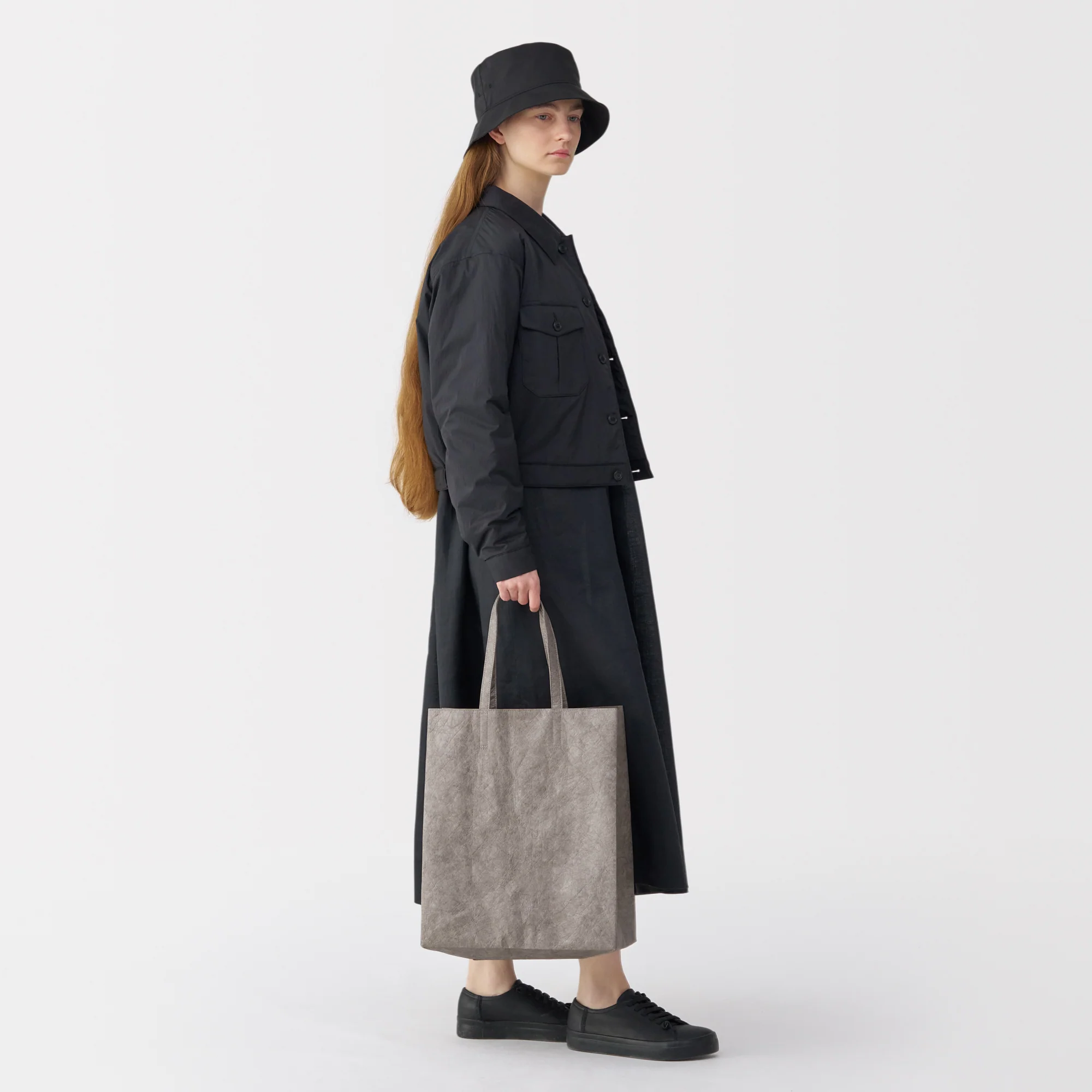 Labo Paper-Like Tote Bag - Image 7