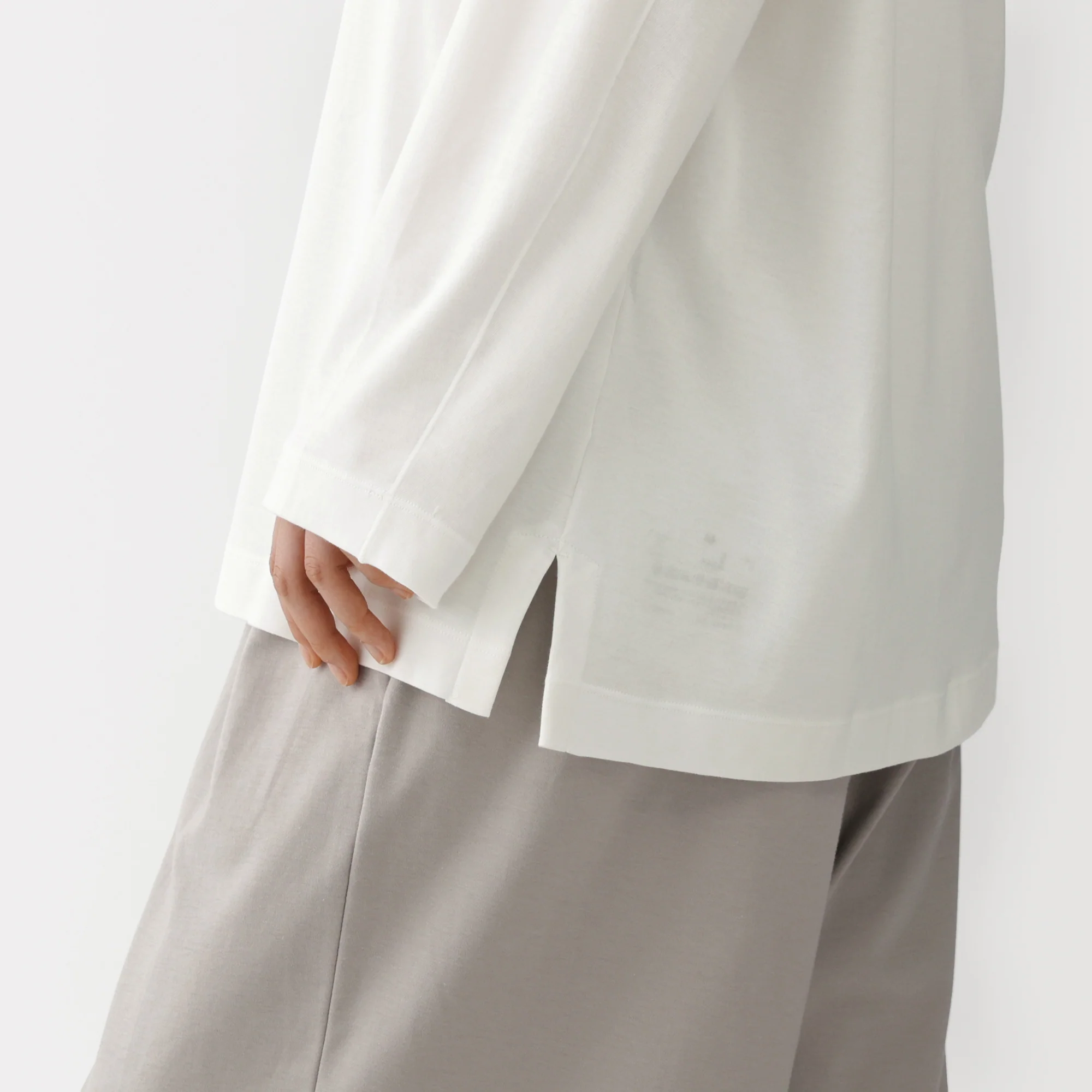 Labo Smooth Jersey Pullover - Image 10