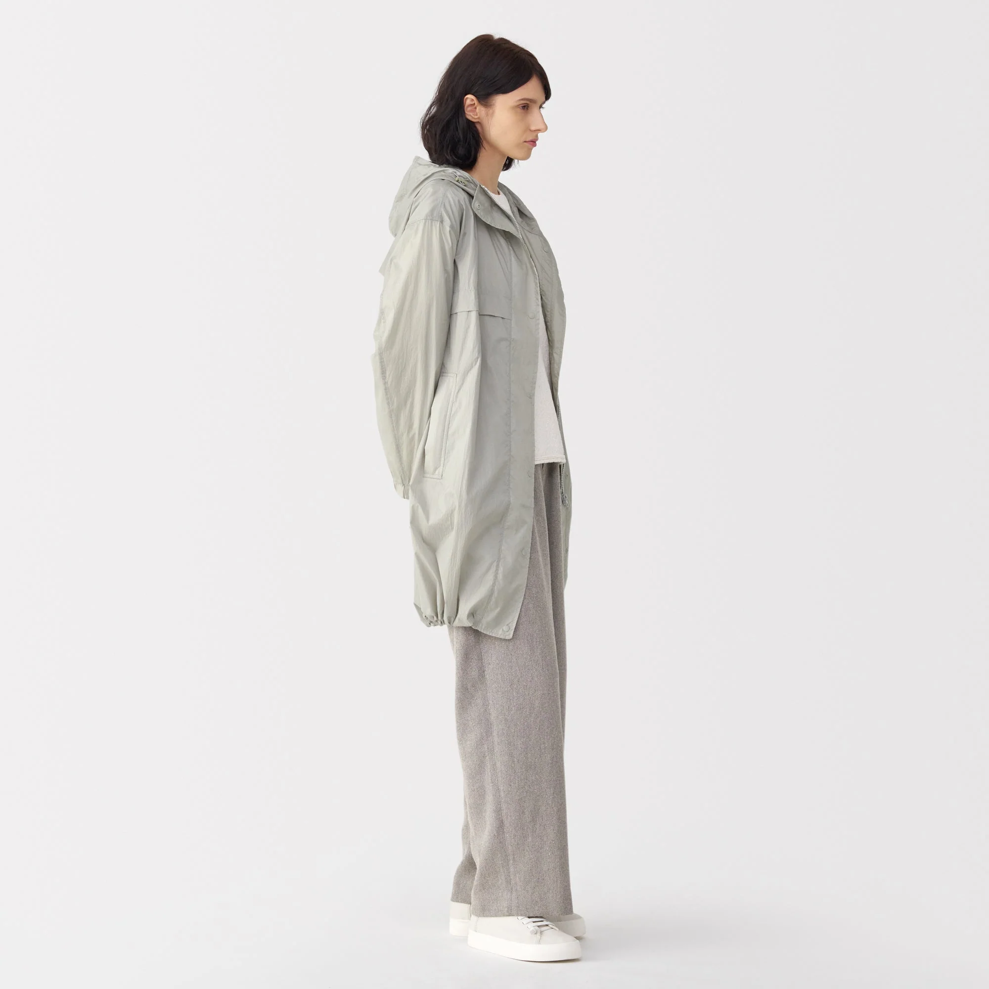 Labo Women's Light Waterproof Nylon Hooded Coat - Image 17
