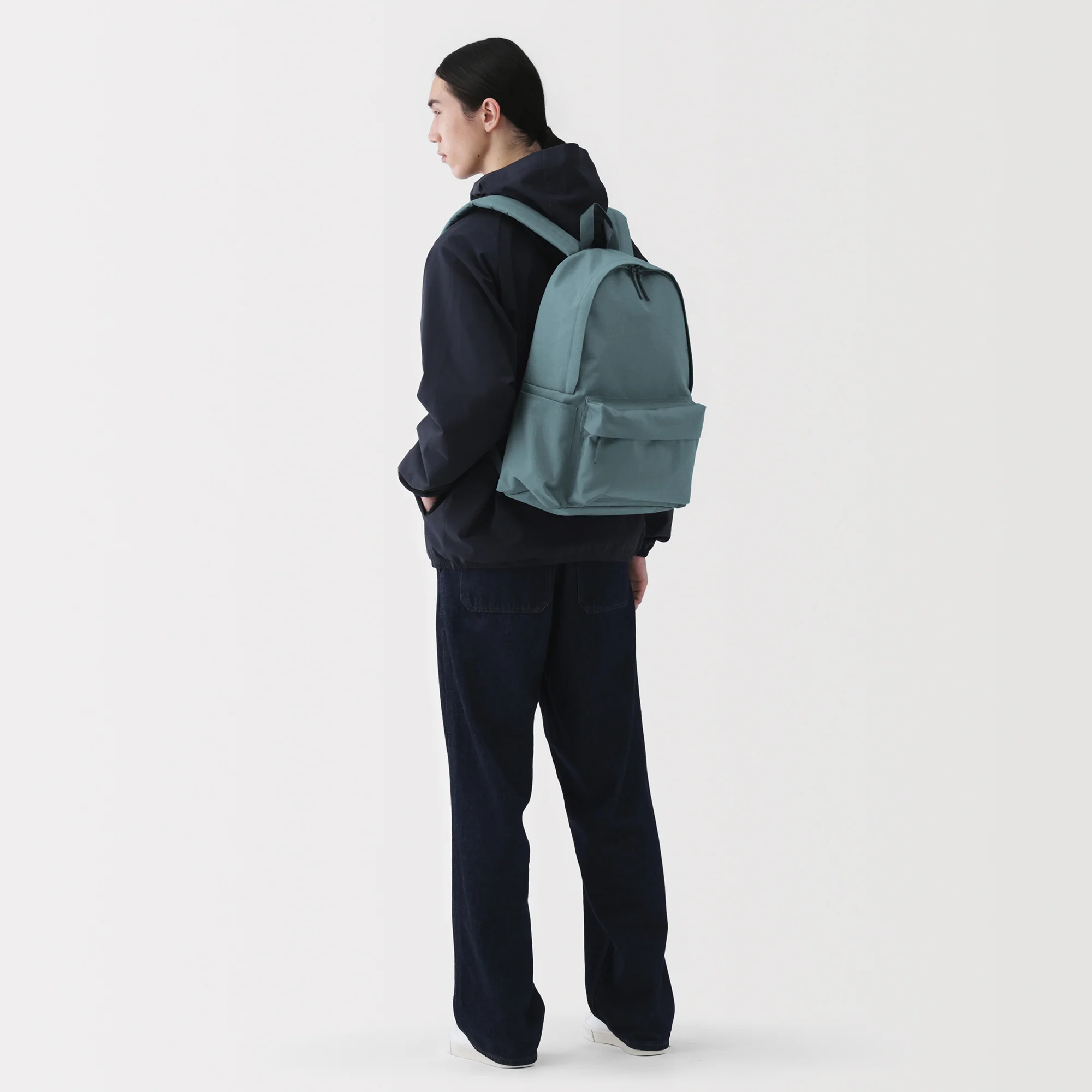 Less Tiring Water Repellent Backpack - Image 22