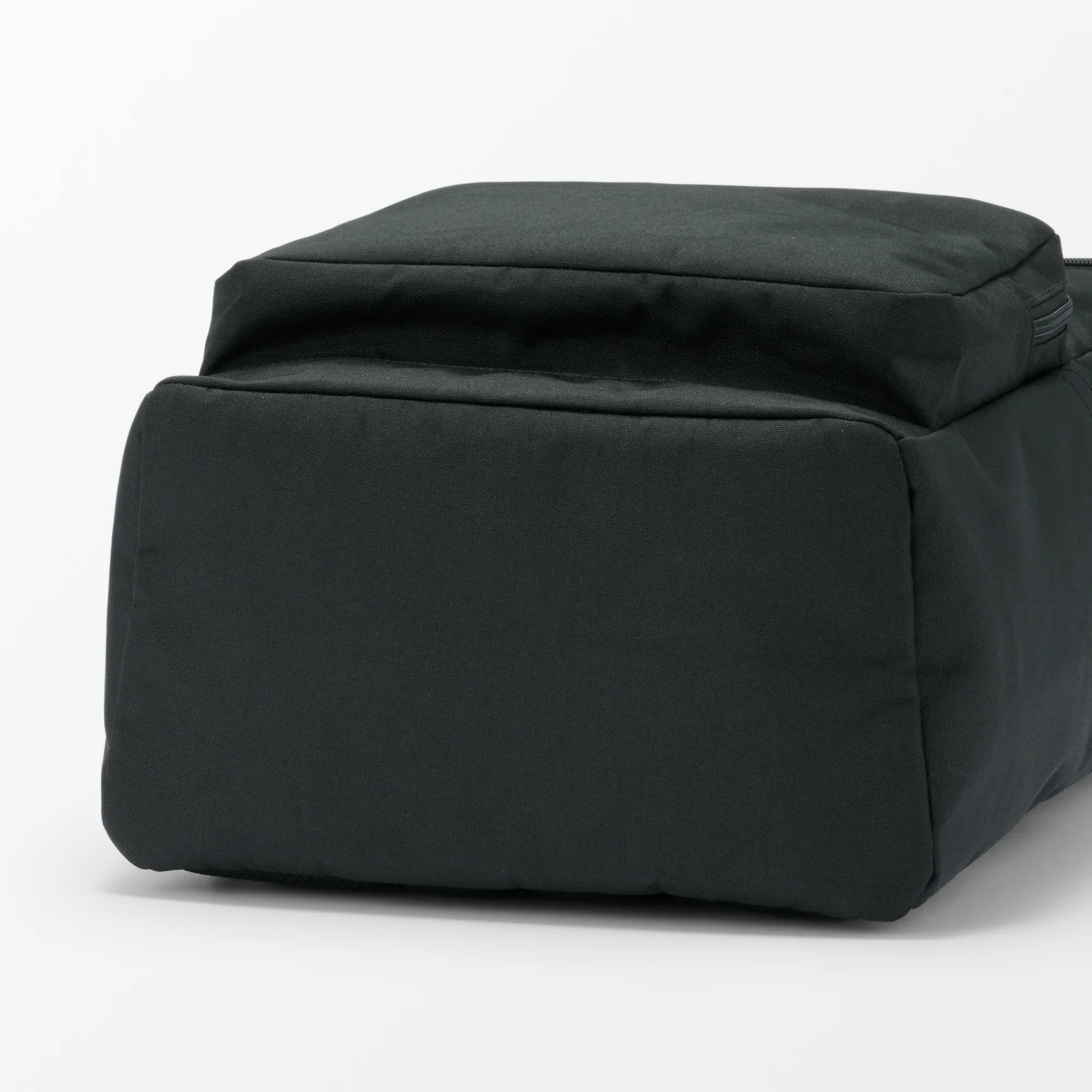 Less Tiring Water Repellent Toploader Backpack - Image 17