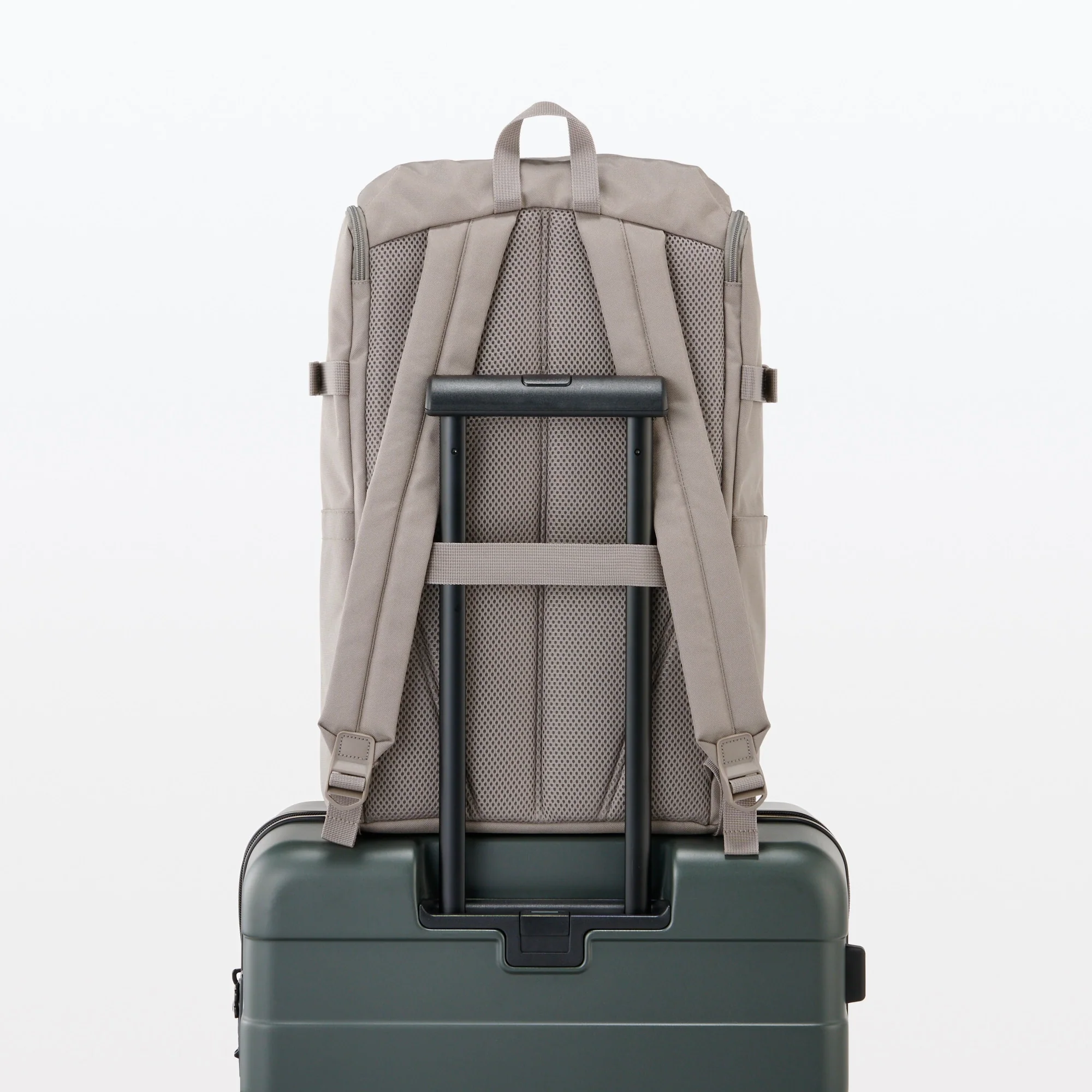 Less Tiring Water Repellent Toploader Backpack - Image 45