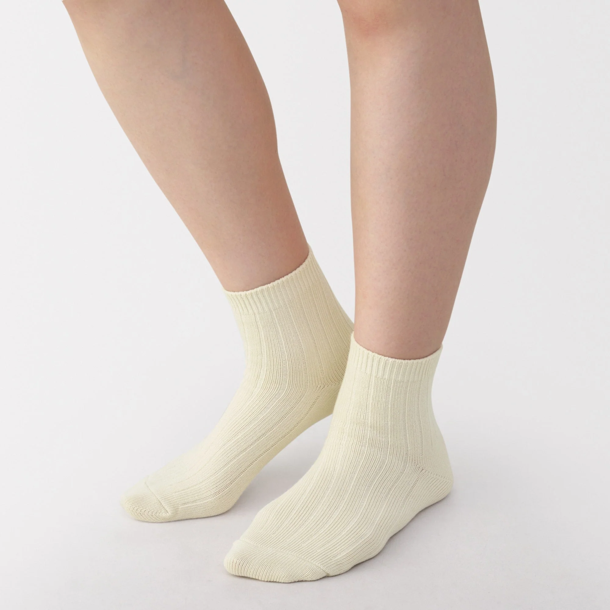 Loose Top Short Socks - Image 6