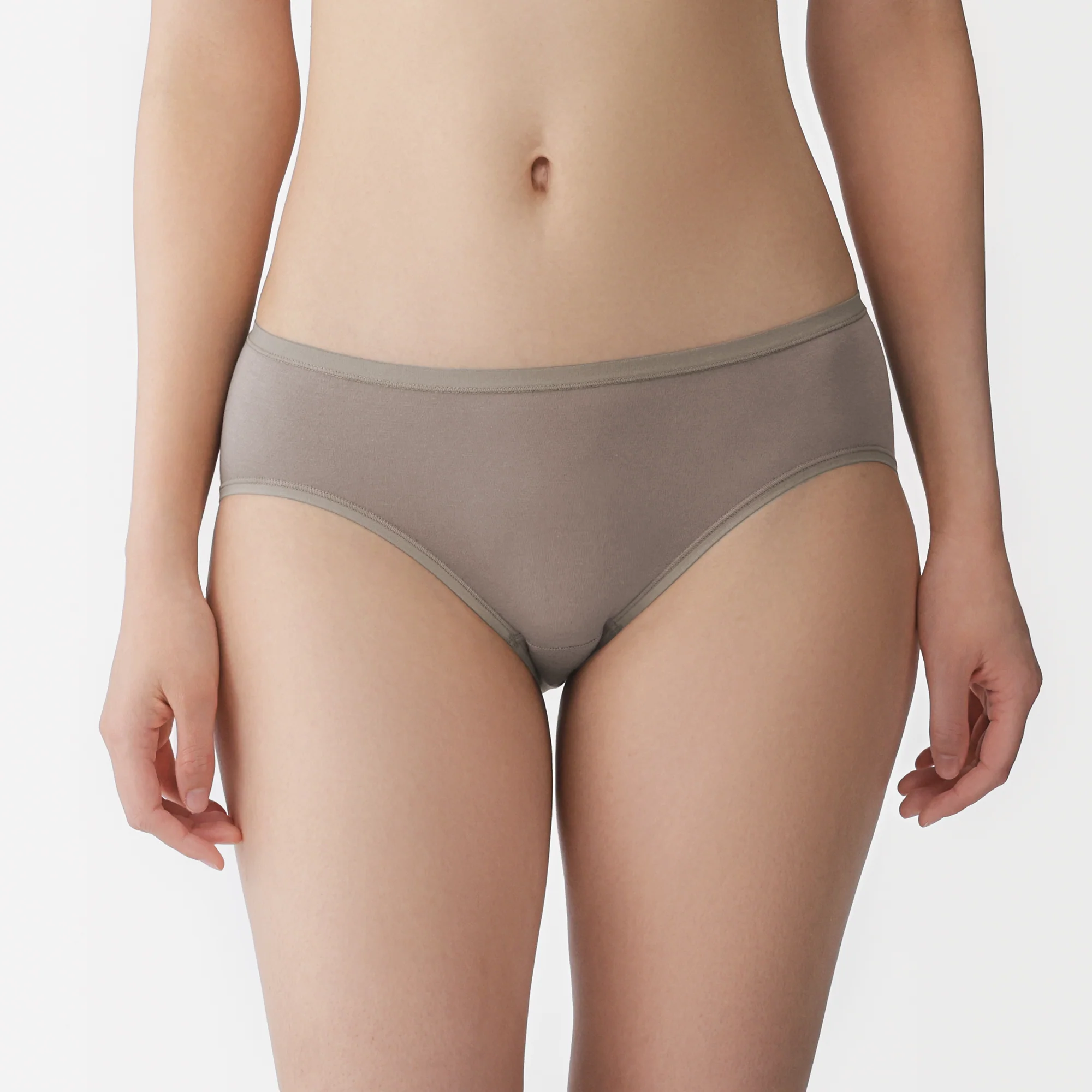 Lyocell Blend Low-Rise Shorts - Image 23