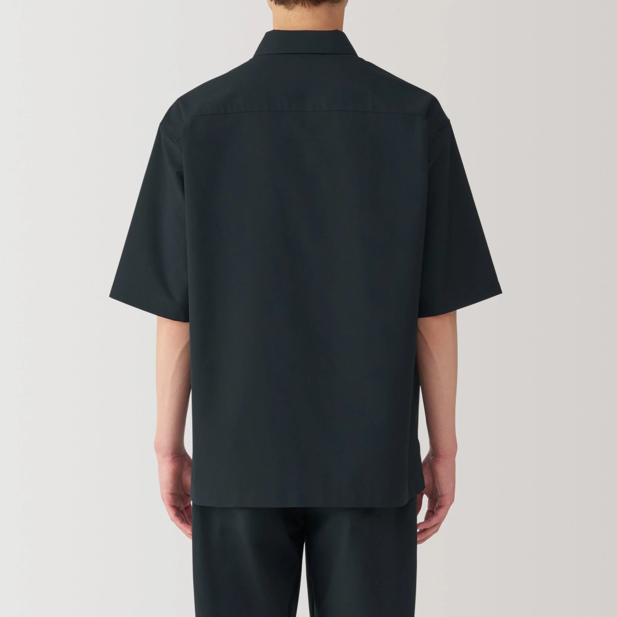 Men's Breathable Wide Half Sleeve Woven Polo Shirt - Image 6