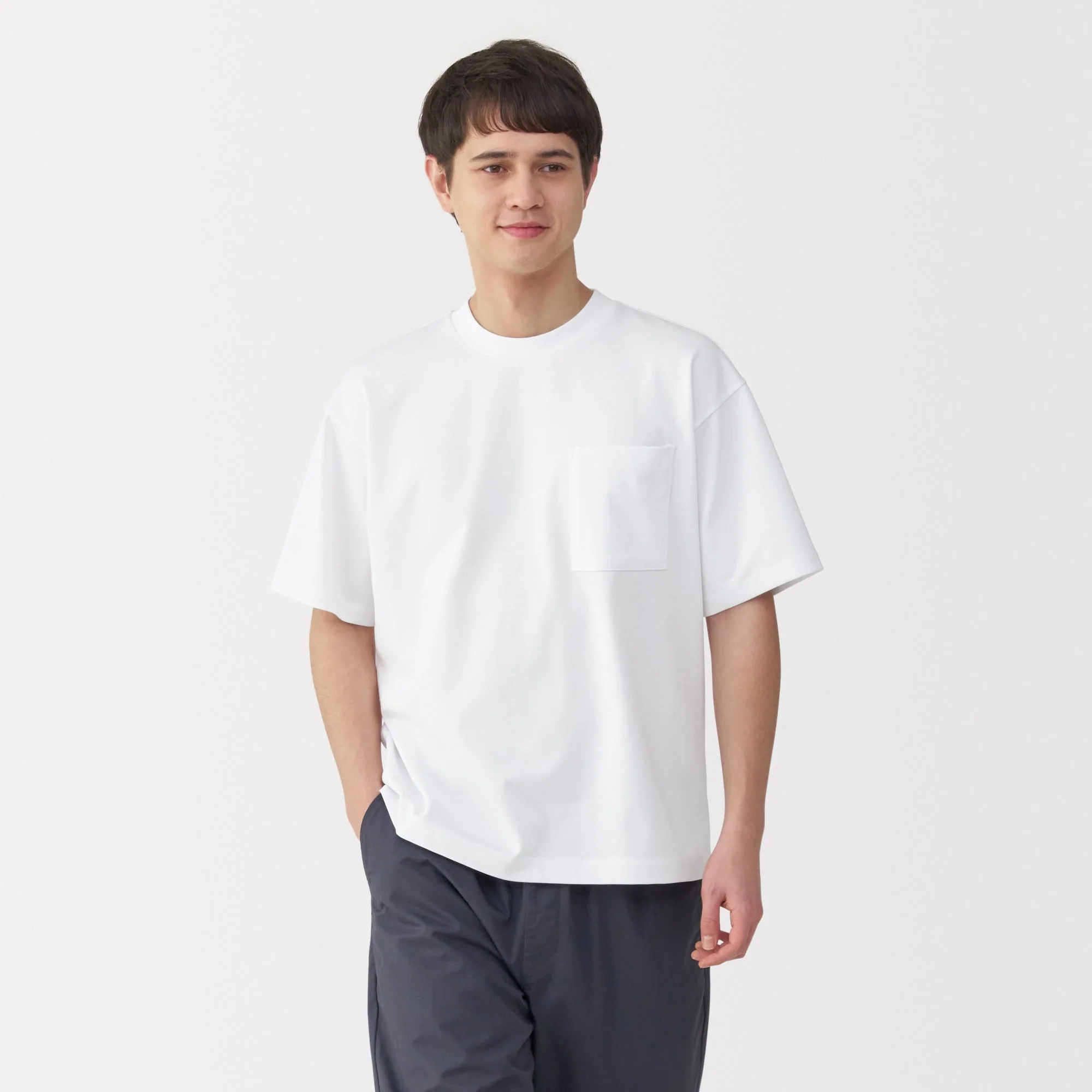 Men's Cool-Touch Wide T-Shirt - Image 10