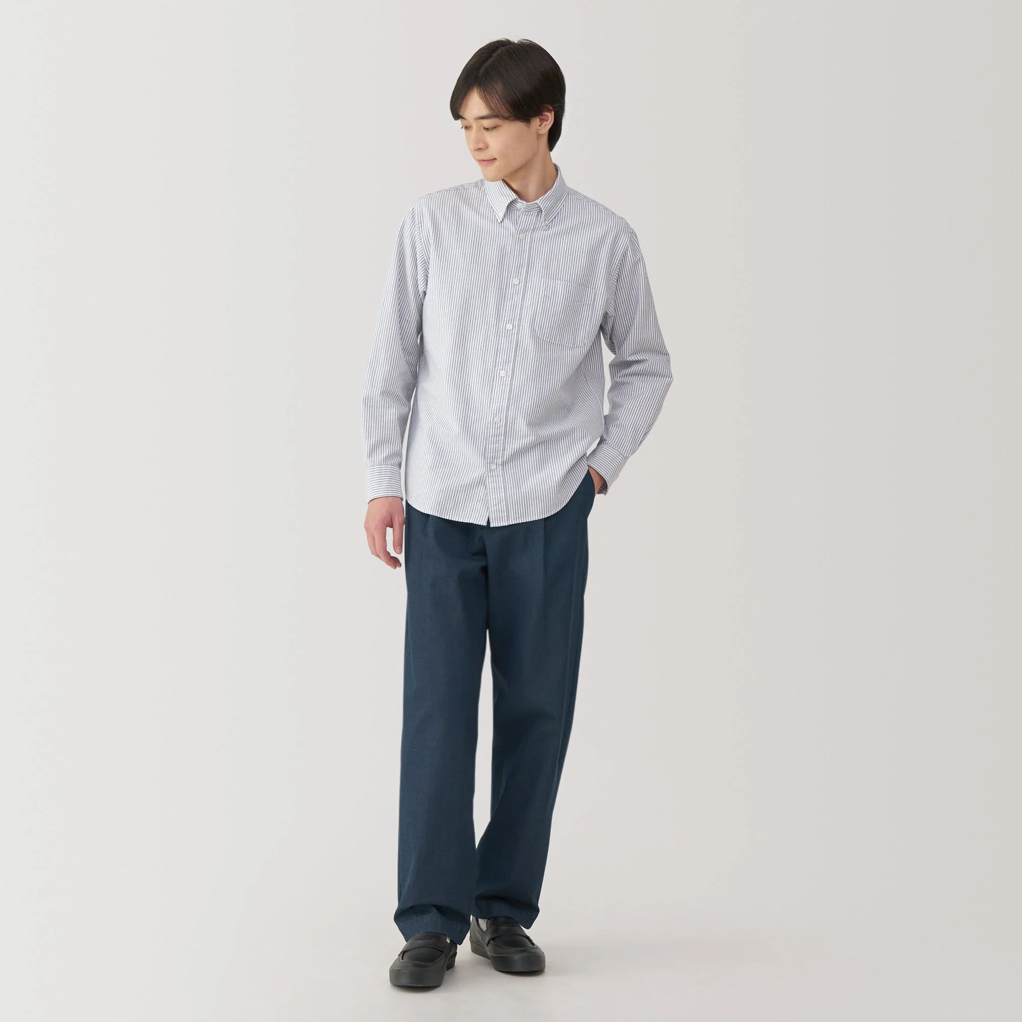 Men's Indigo Darted Wide Pants - Image 4