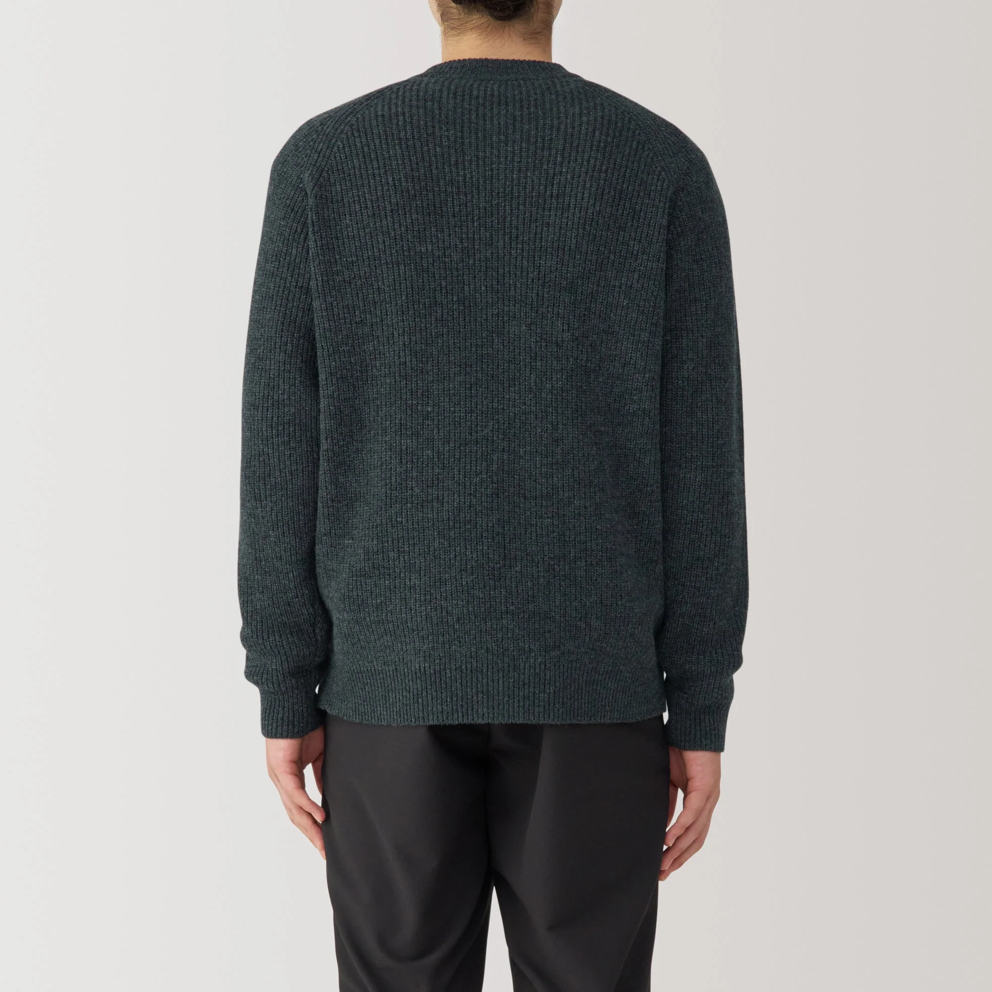 Men's Mid-Gauge V Neck Sweater - Image 20