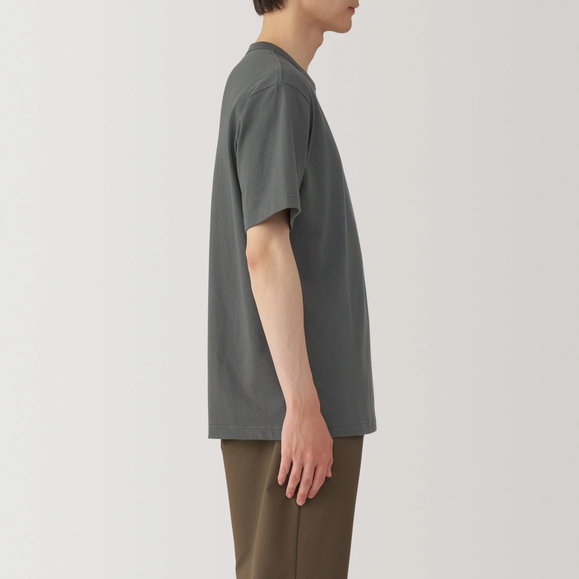 Men's Washed Heavyweight Crewneck T-Shirt - Image 26