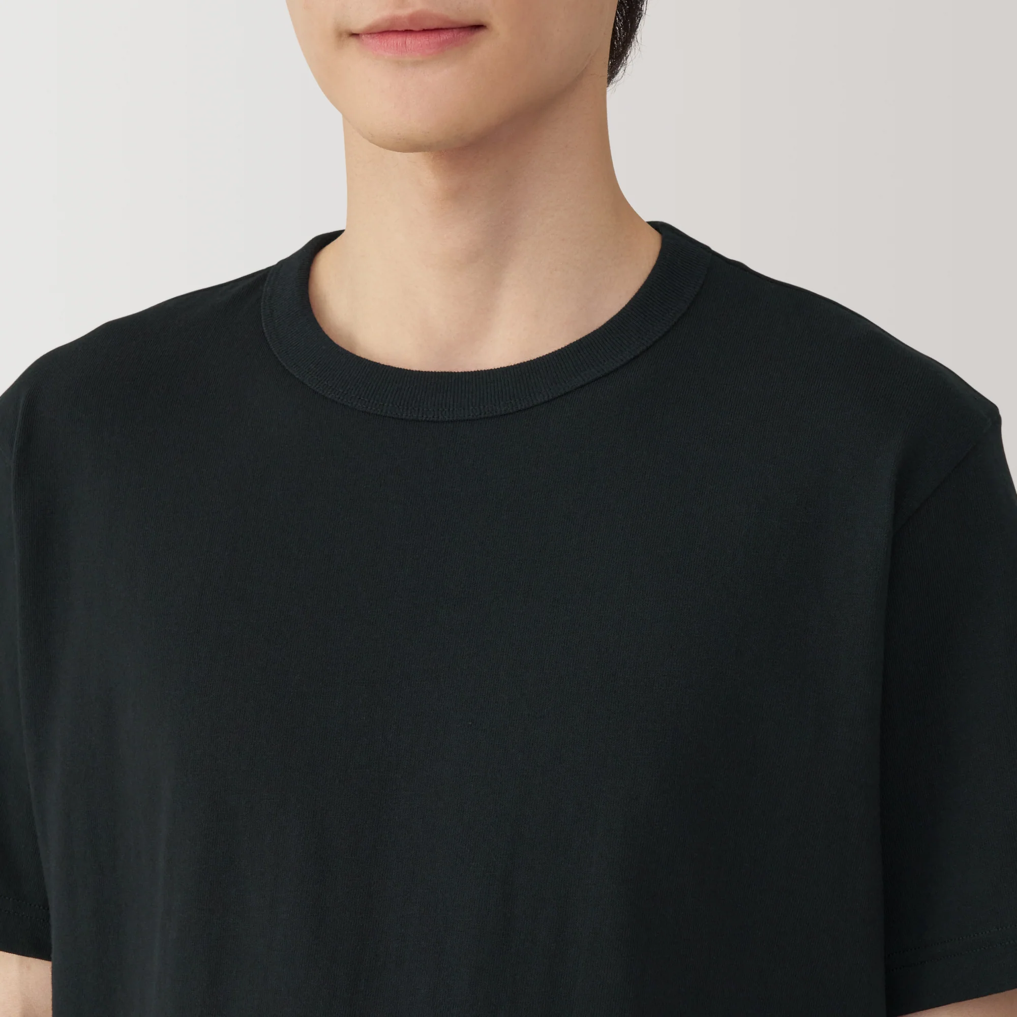 Men's Washed Heavyweight Crewneck T-Shirt - Image 35