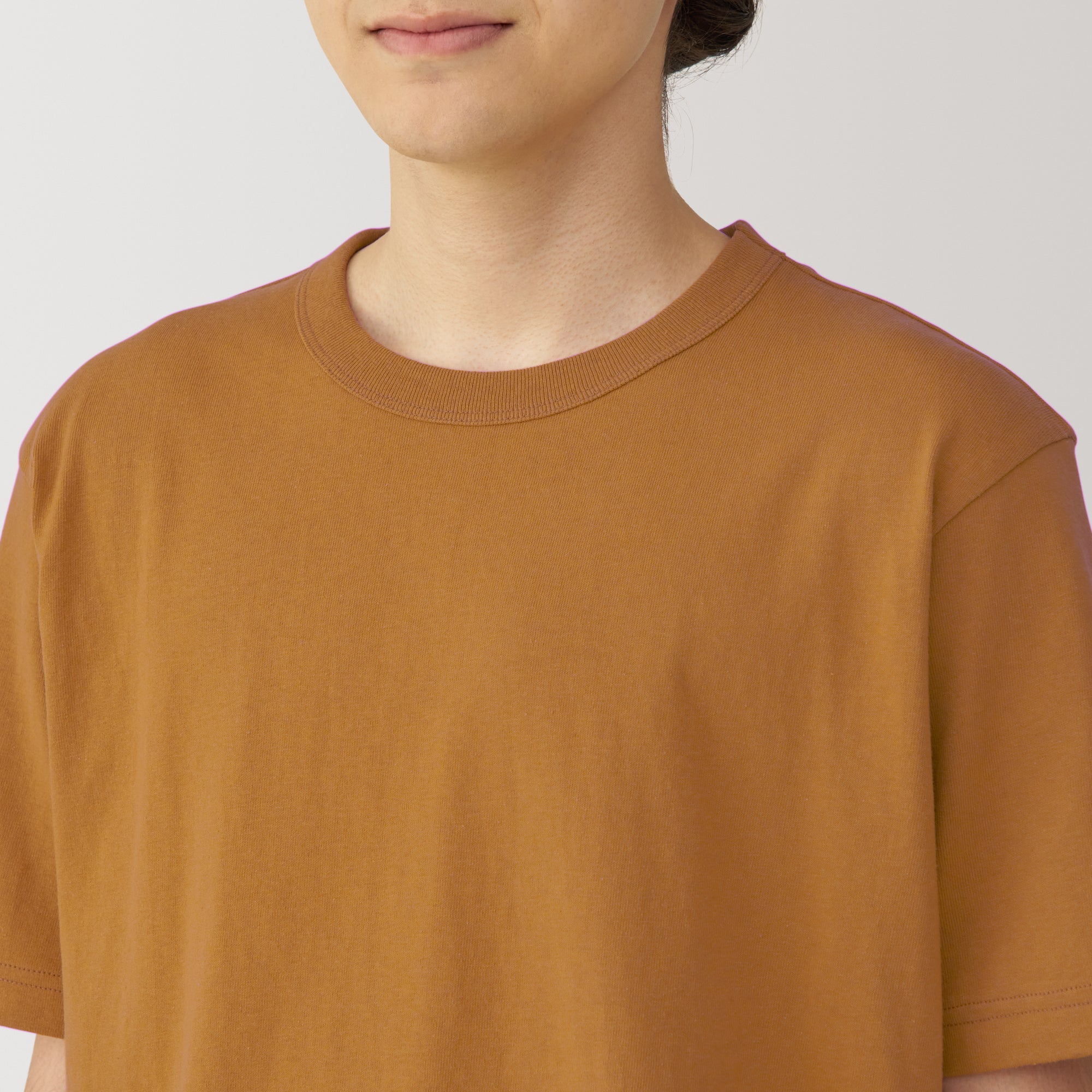 Men's Washed Heavyweight Crewneck T-Shirt - Image 42