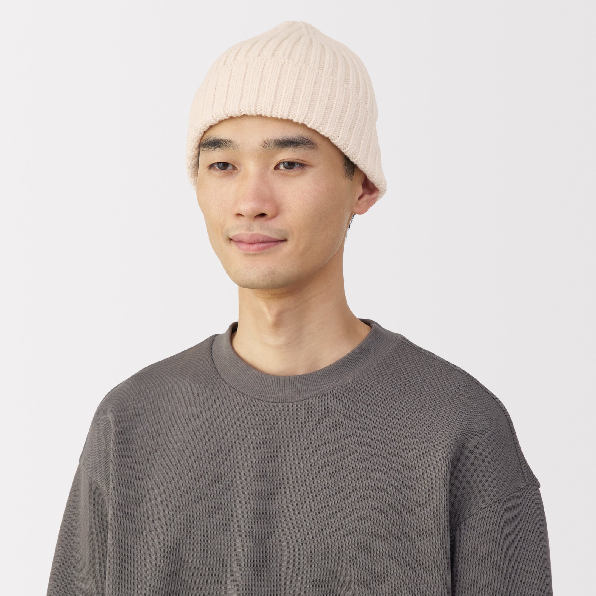 Merino Wool Ribbed Beanie - Image 12